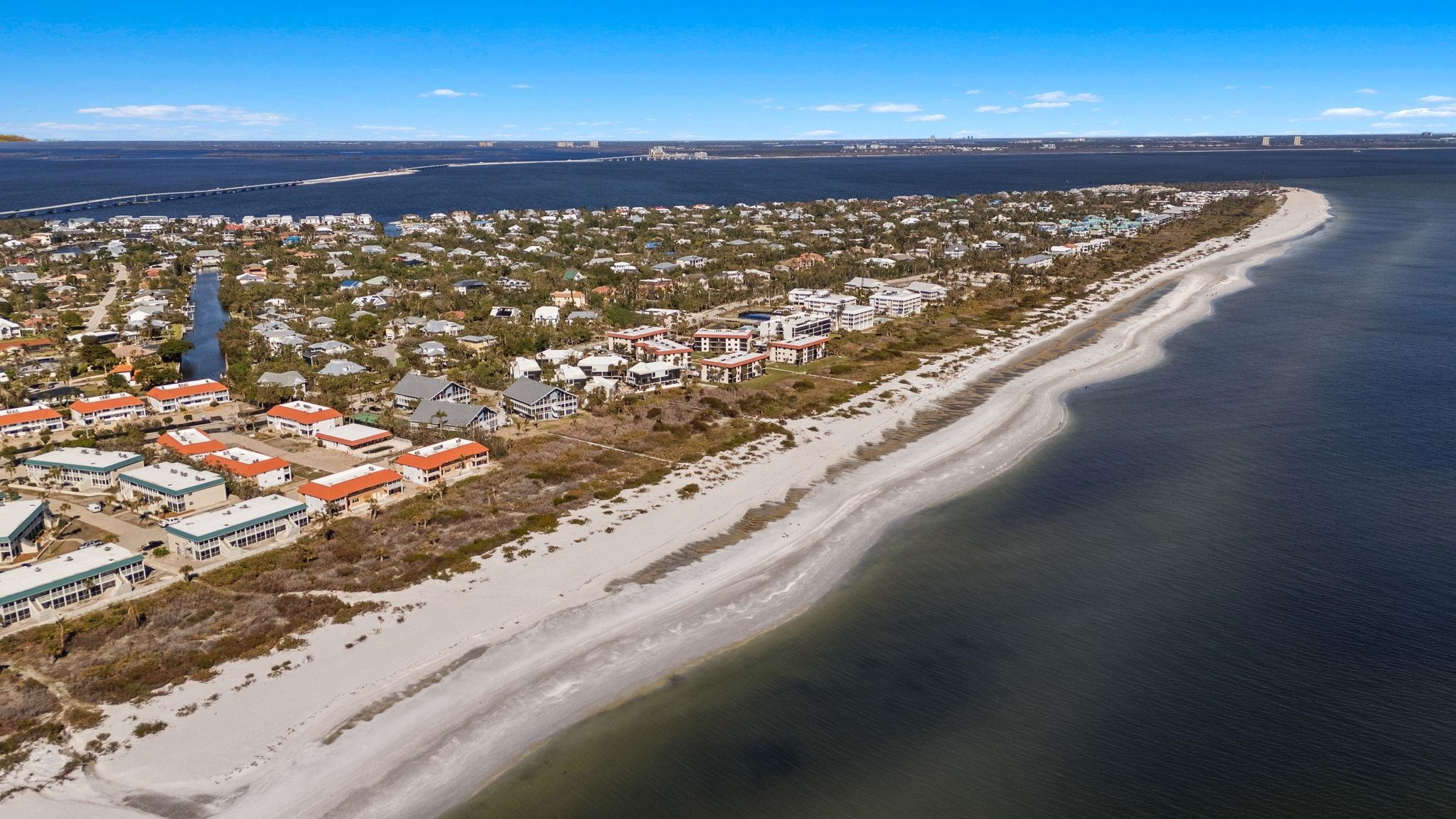 748 Windlass Way, Sanibel, FL 33957