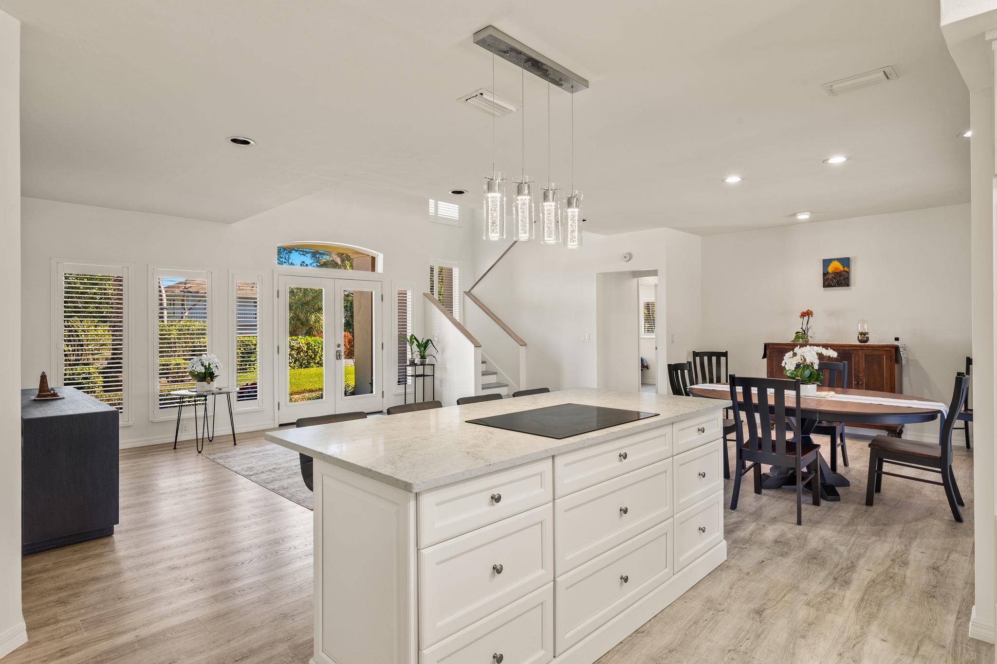 748 Windlass Way, Sanibel, FL 33957