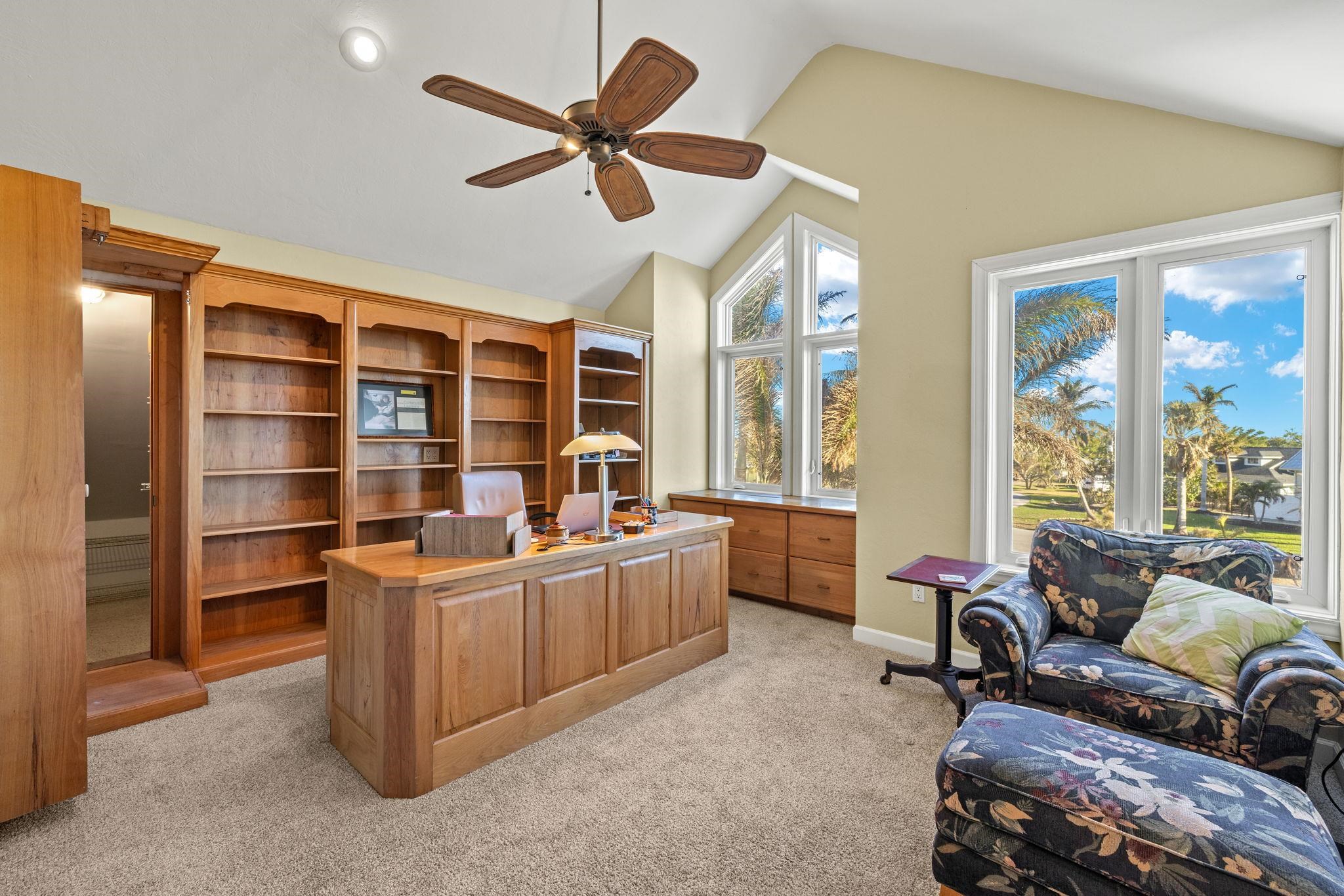 4513 Waters Edge Ln, Sanibel, FL 33957