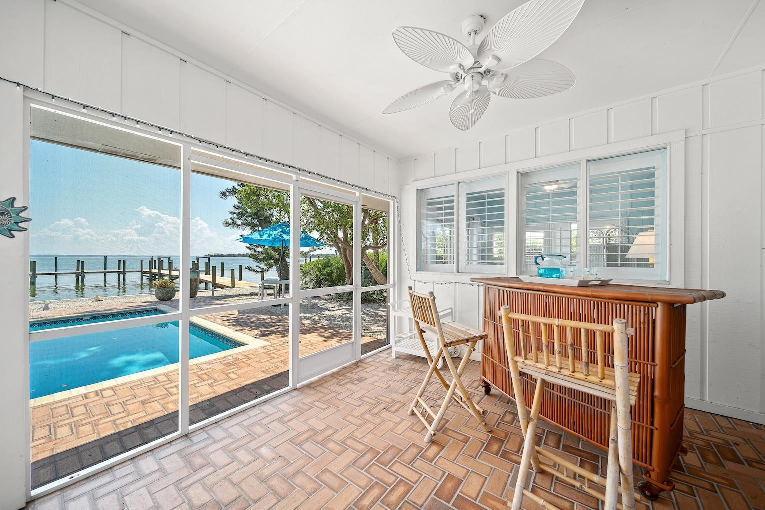 15153 Captiva Dr, Captiva, FL 33924