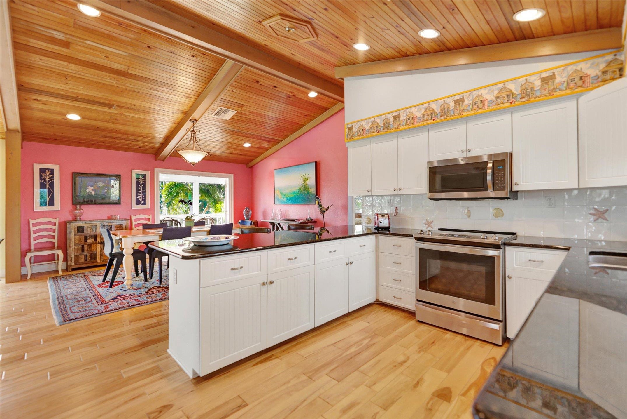 6101 Starling Way, Sanibel, FL 33957