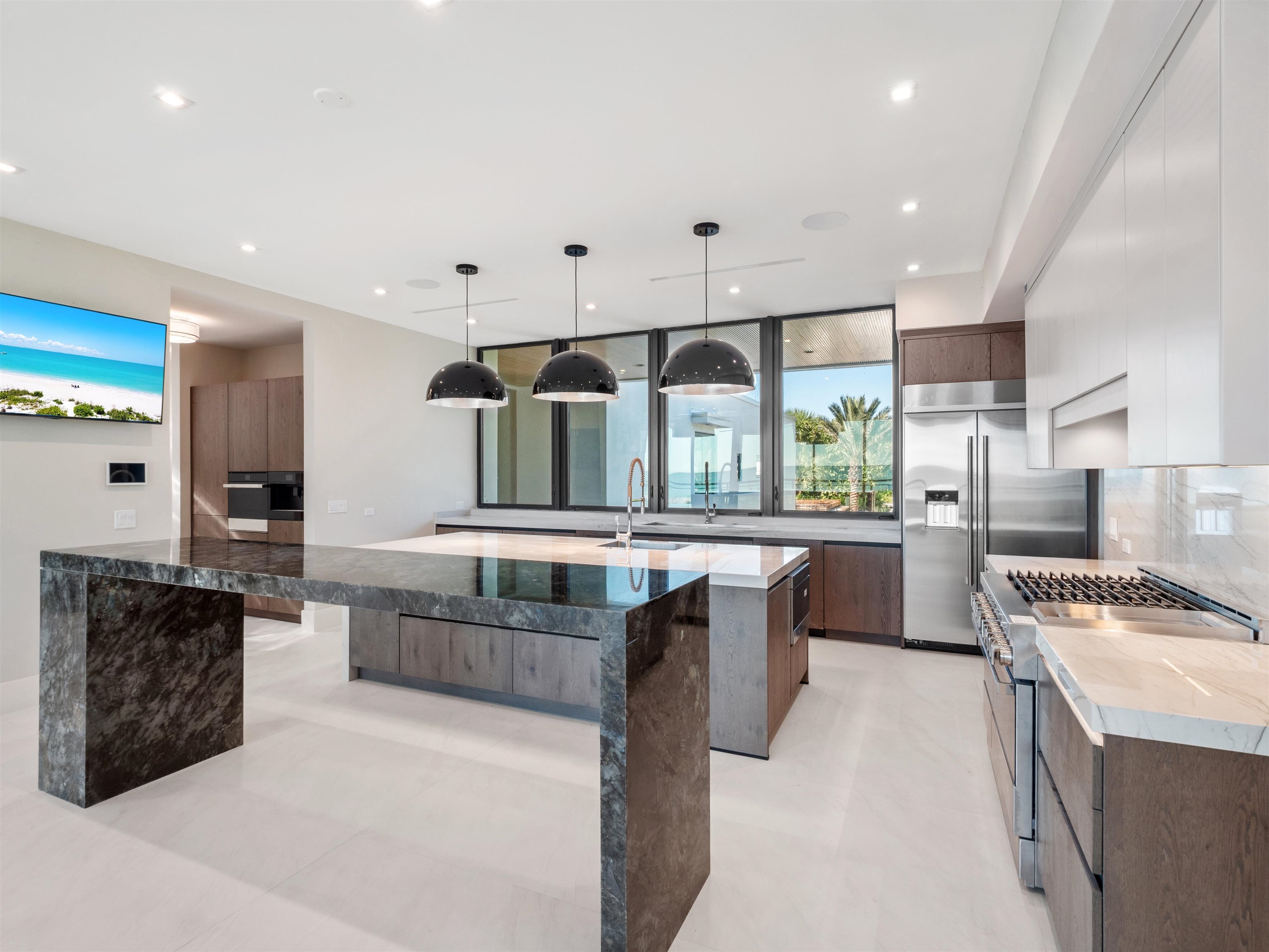 Sanibel, Florida, 33957, United States, 4 Bedrooms Bedrooms, ,0.1 BathroomBathrooms,Residential,For Sale,1967321