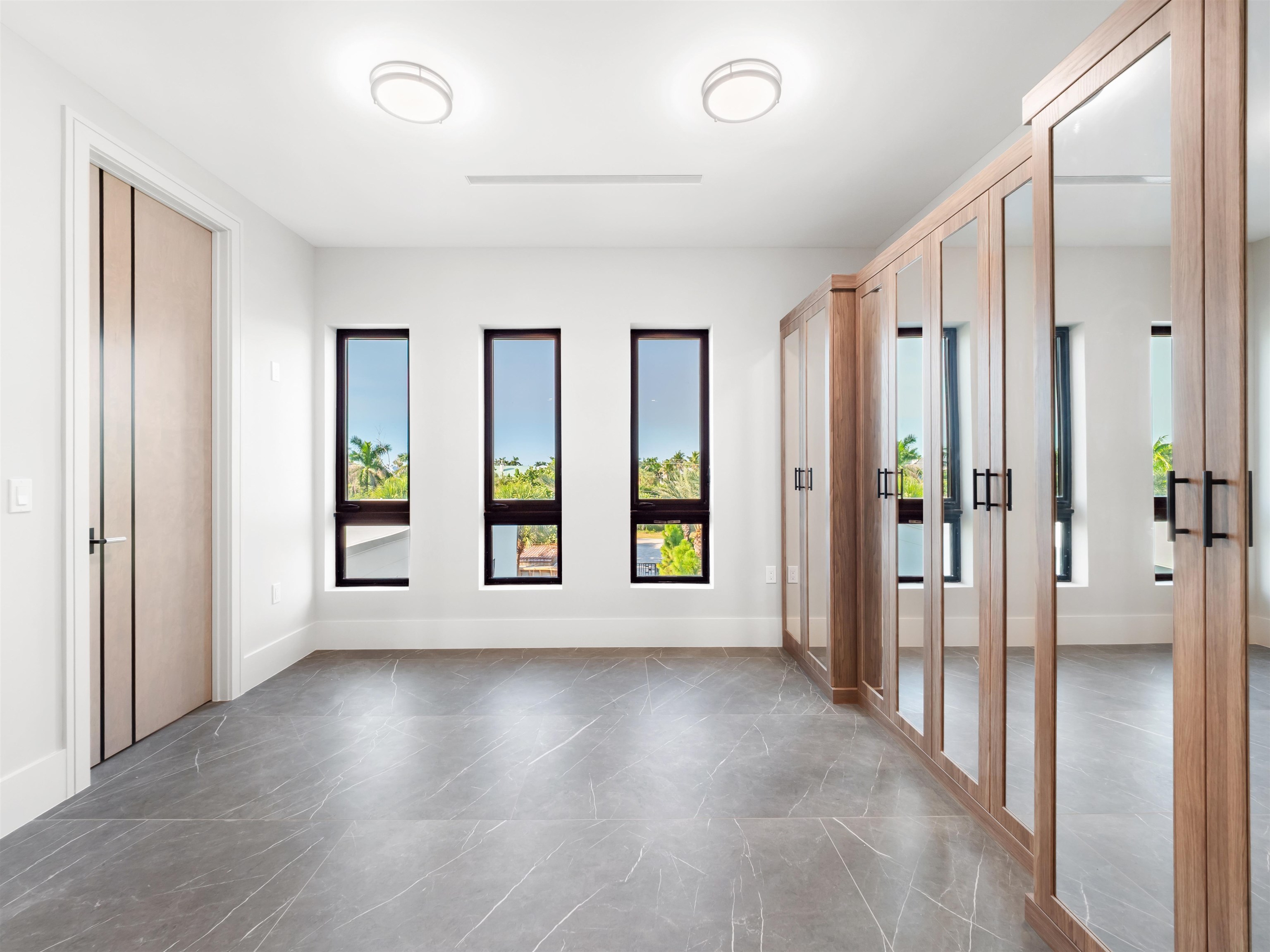 Sanibel, Florida, 33957, United States, 4 Bedrooms Bedrooms, ,0.1 BathroomBathrooms,Residential,For Sale,1967321