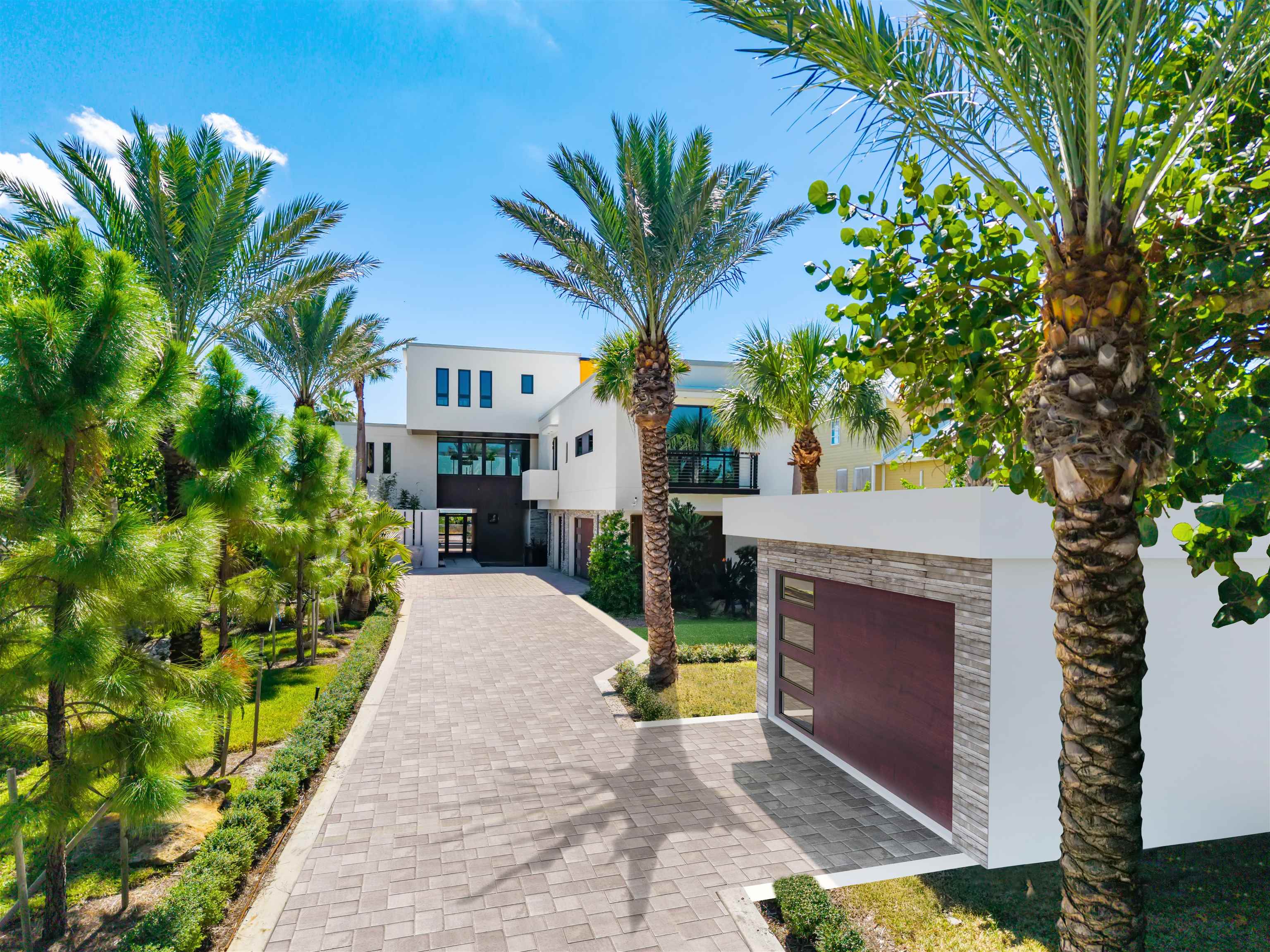 Sanibel, Florida, 33957, United States, 4 Bedrooms Bedrooms, ,0.1 BathroomBathrooms,Residential,For Sale,1967321