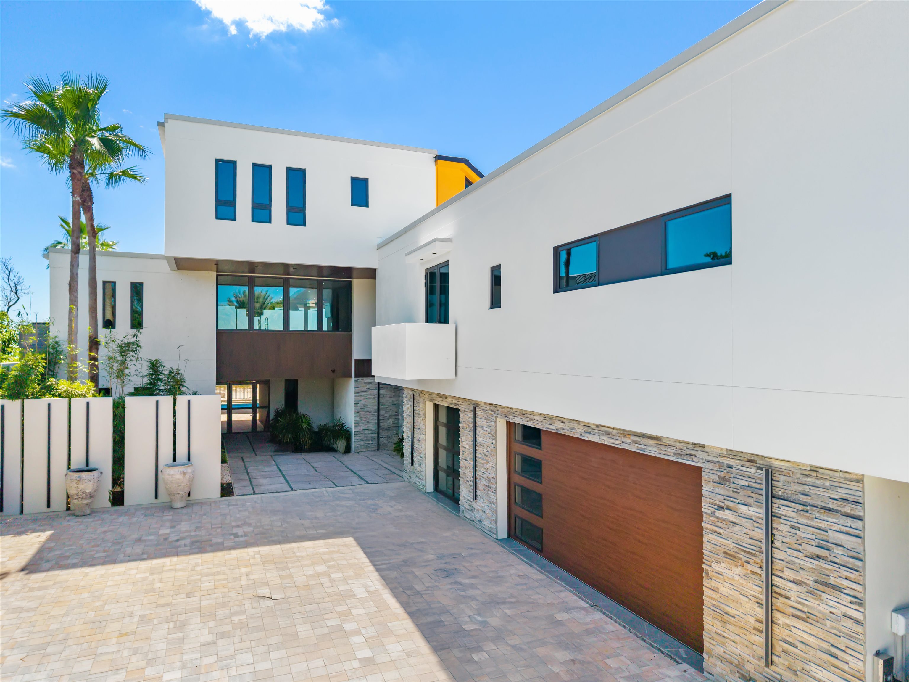 Sanibel, Florida, 33957, United States, 4 Bedrooms Bedrooms, ,0.1 BathroomBathrooms,Residential,For Sale,1967321