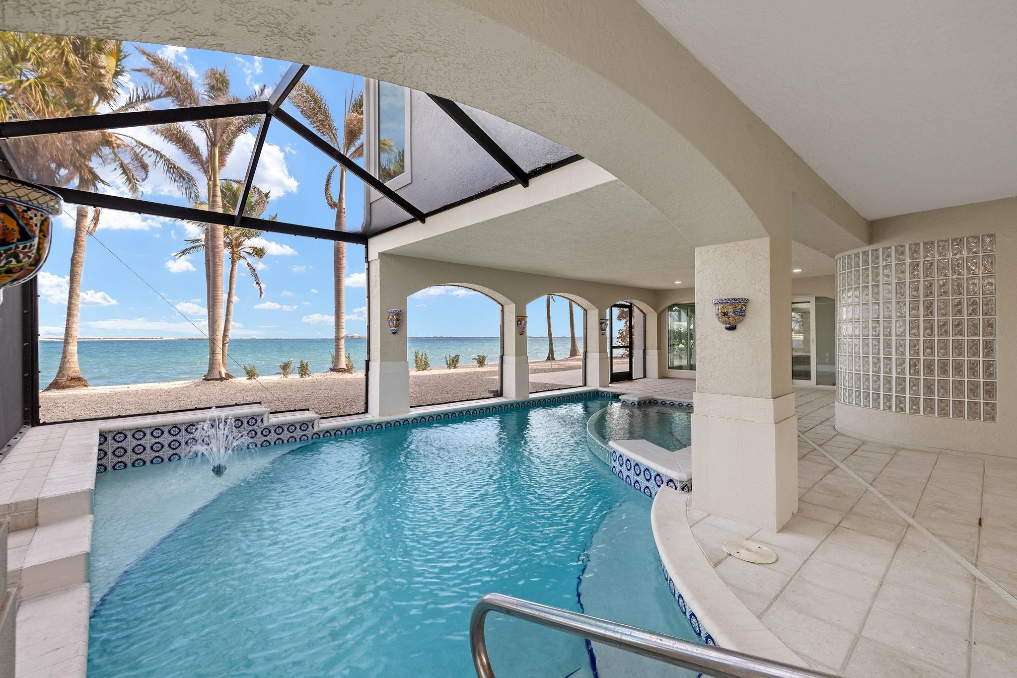 628 Lighthouse Way, Sanibel, FL 33957
