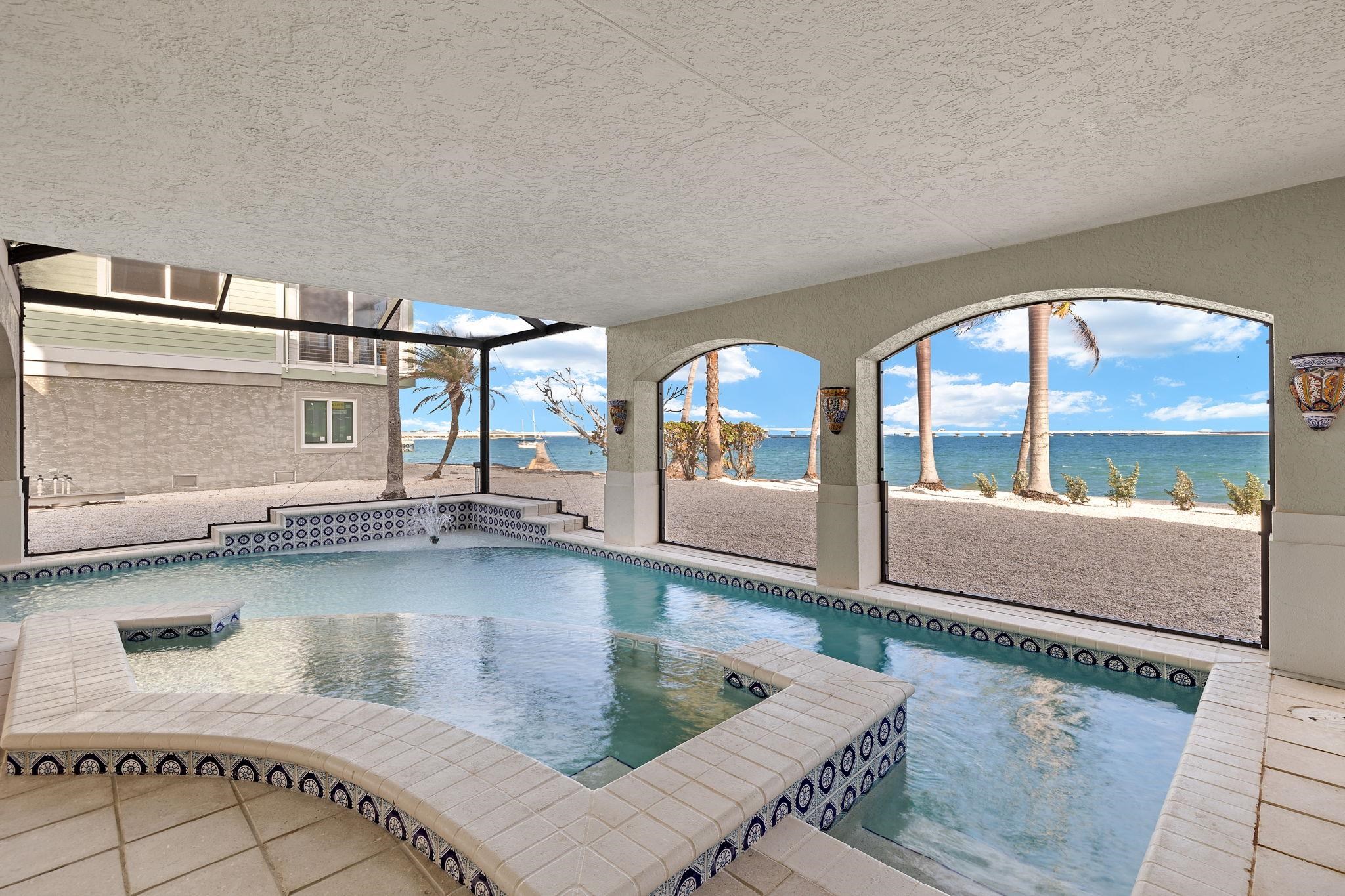 628 Lighthouse Way, Sanibel, FL 33957