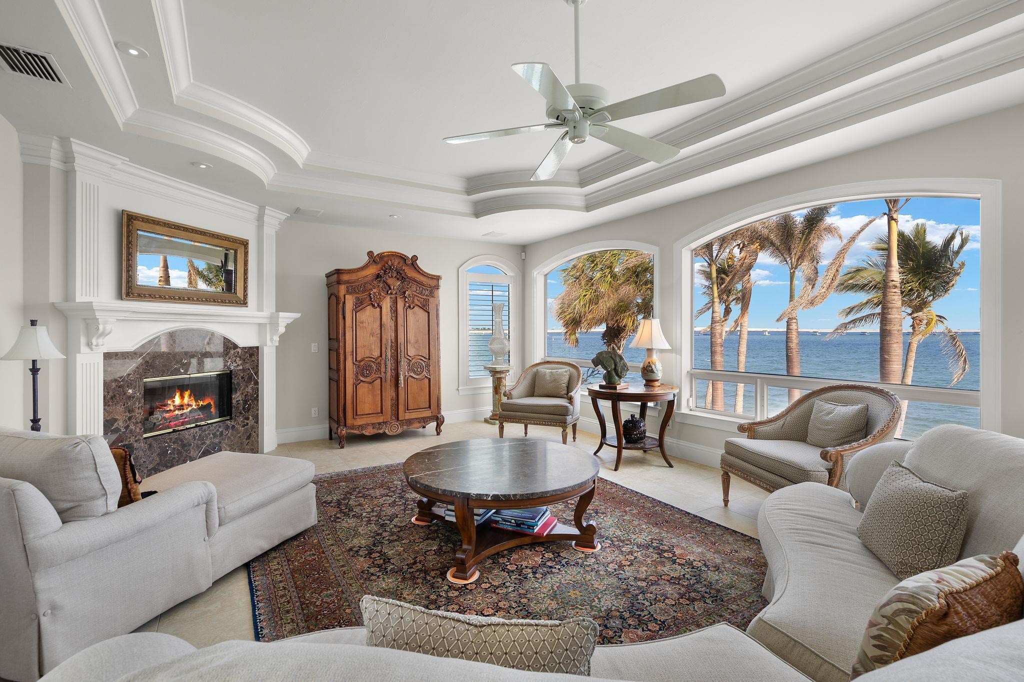 628 Lighthouse Way, Sanibel, FL 33957