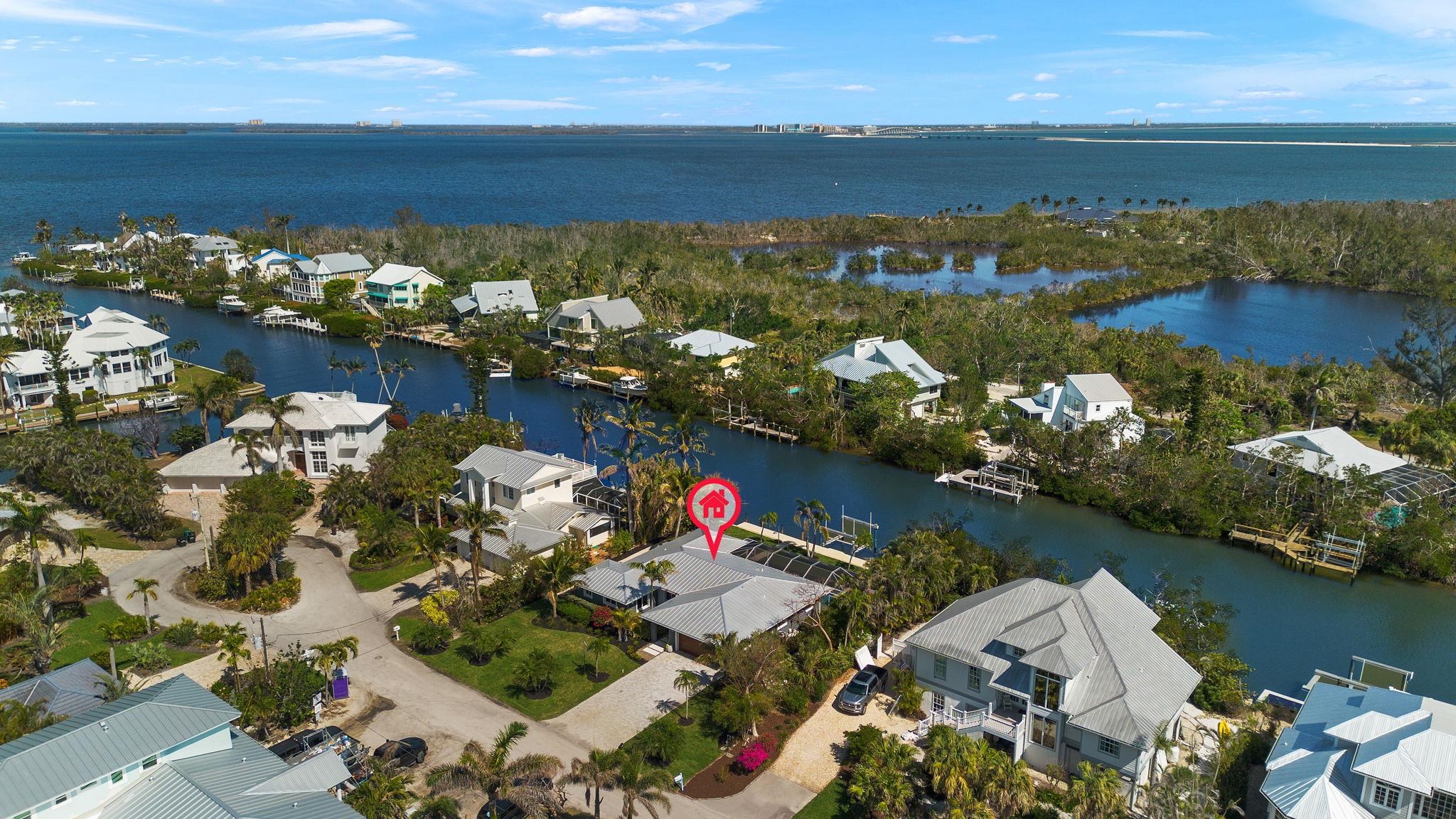1672 Hibiscus Dr, Sanibel, FL 33957