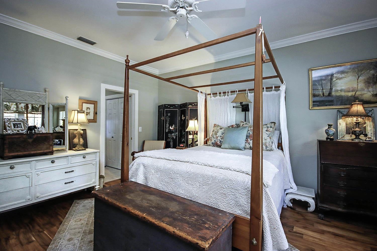 Fort Myers, Florida, 33908, United States, 3 Bedrooms Bedrooms, ,Residential,For Sale,1860166
