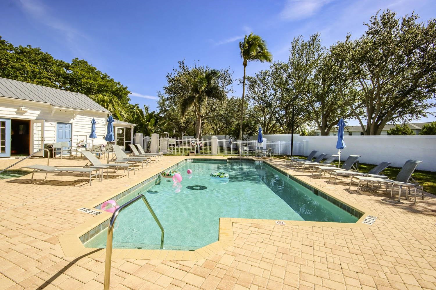Fort Myers, Florida, 33908, United States, 3 Bedrooms Bedrooms, ,Residential,For Sale,1860166