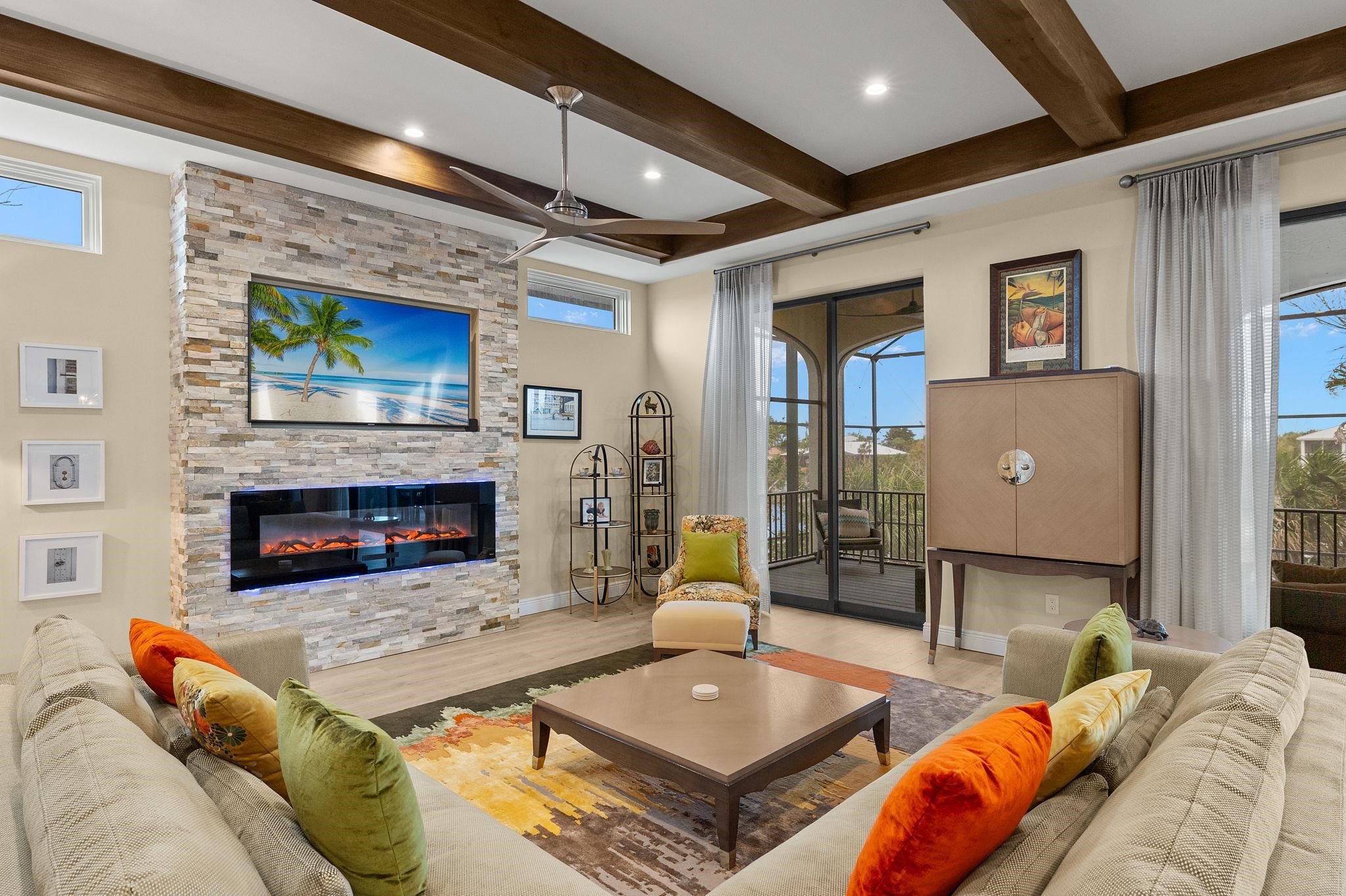 461 Lake Murex Cir, Sanibel, FL 33957