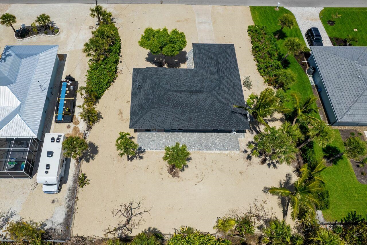 Sanibel, Florida, 33957, United States, 2 Bedrooms Bedrooms, ,Residential,For Sale,1852580