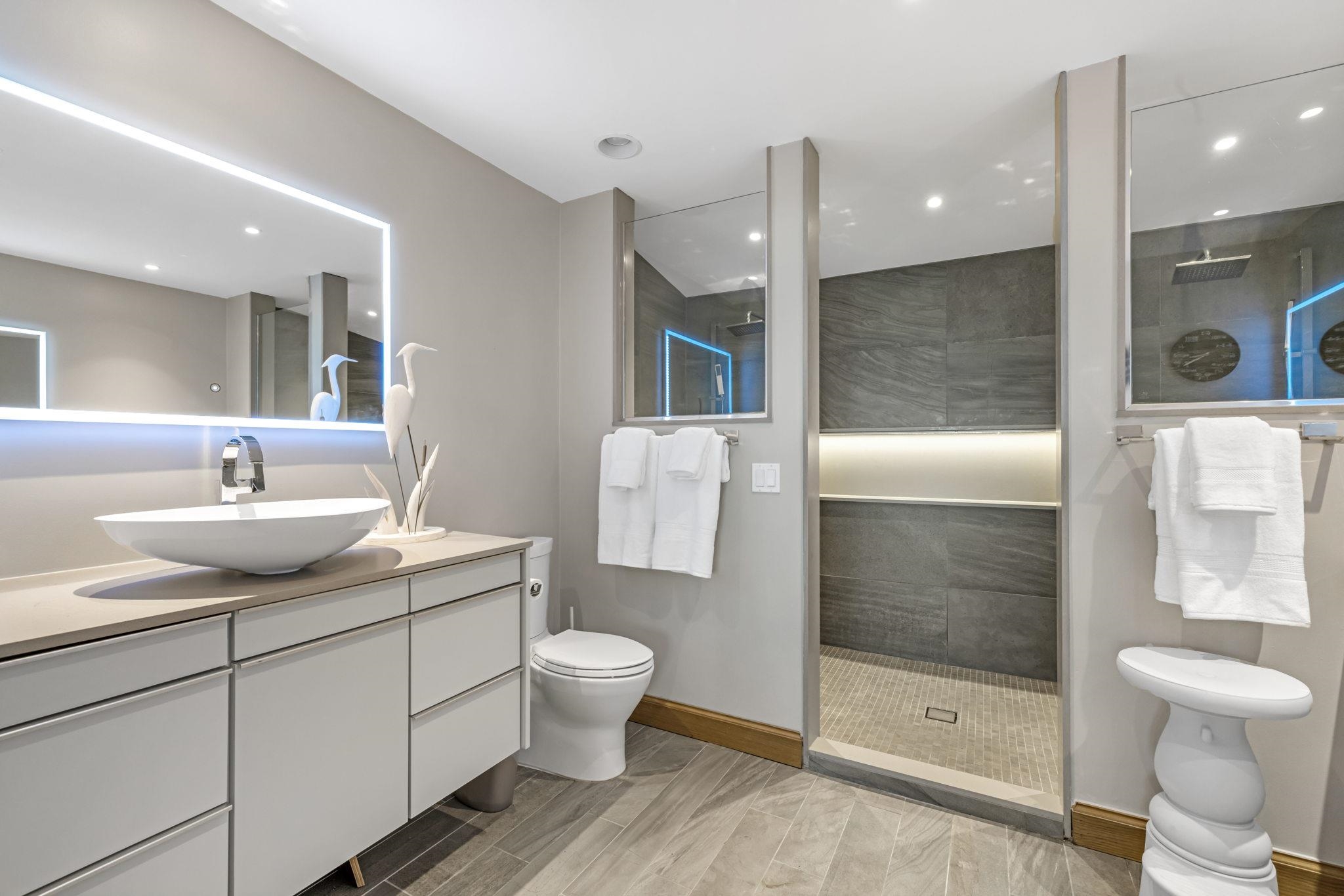 Sanibel, Florida, 33957, United States, 4 Bedrooms Bedrooms, ,0.1 BathroomBathrooms,Residential,For Sale,1852581