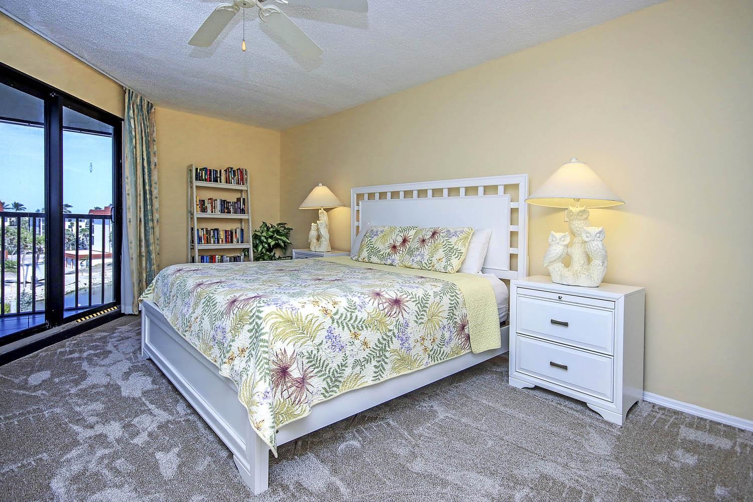 2445 W Gulf Dr #E43, Sanibel, FL 33957