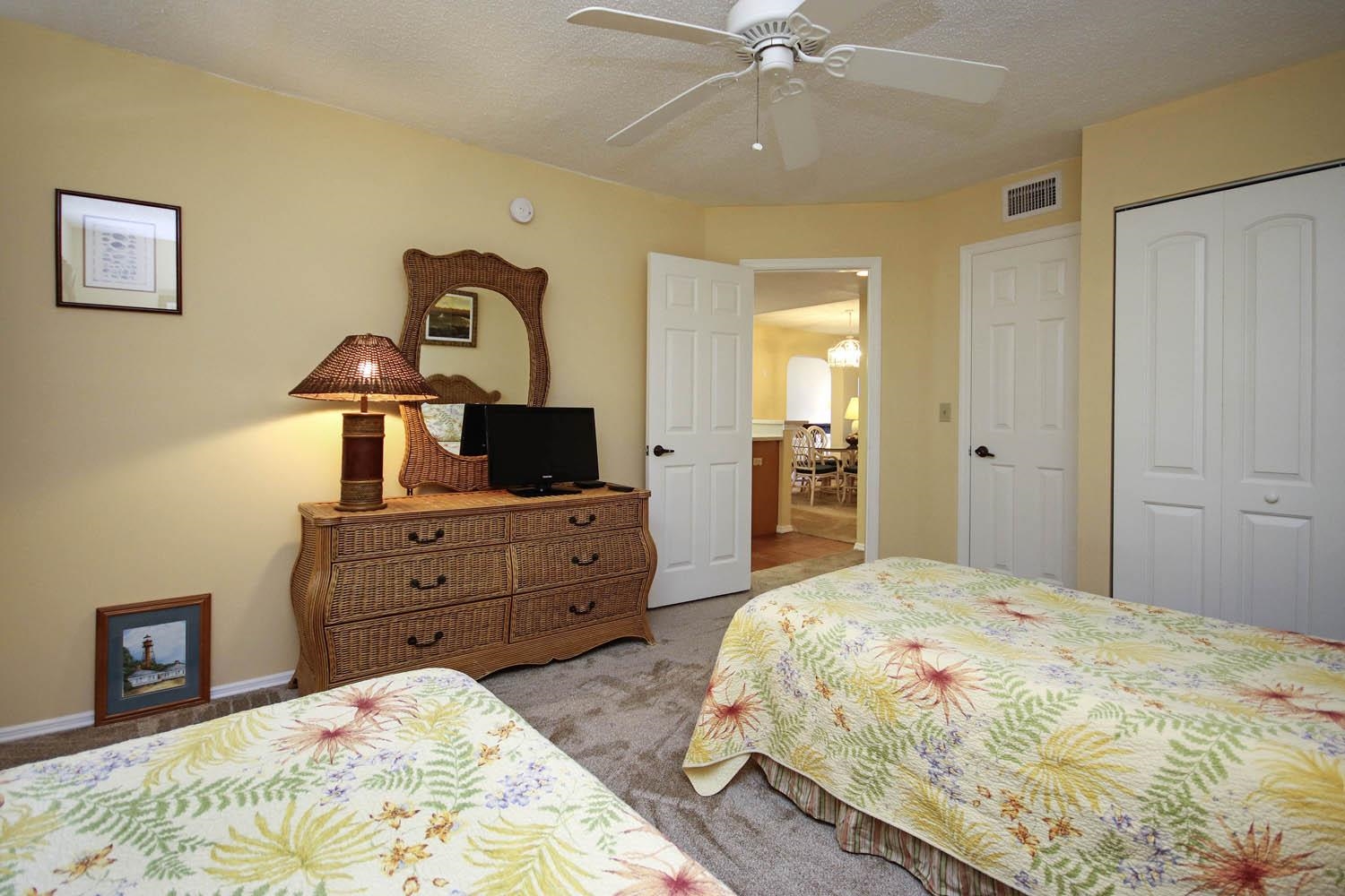 2445 W Gulf Dr #E43, Sanibel, FL 33957