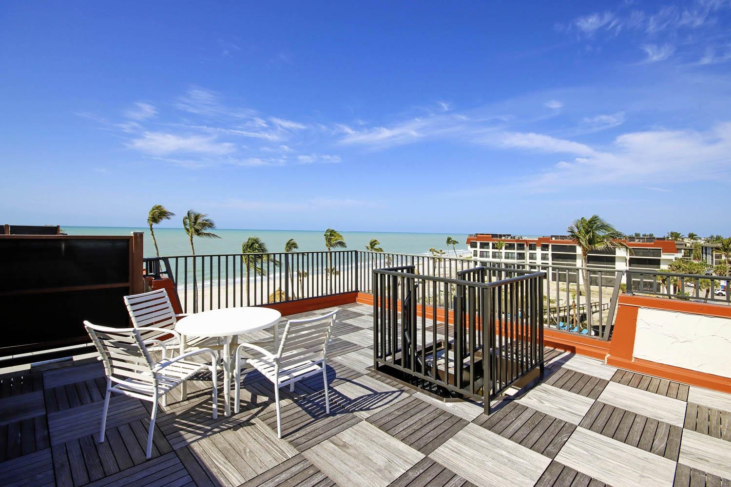 2445 W Gulf Dr #E43, Sanibel, FL 33957