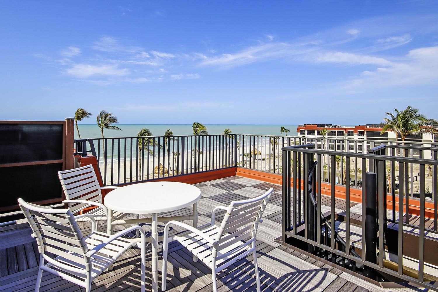 2445 W Gulf Dr #E43, Sanibel, FL 33957
