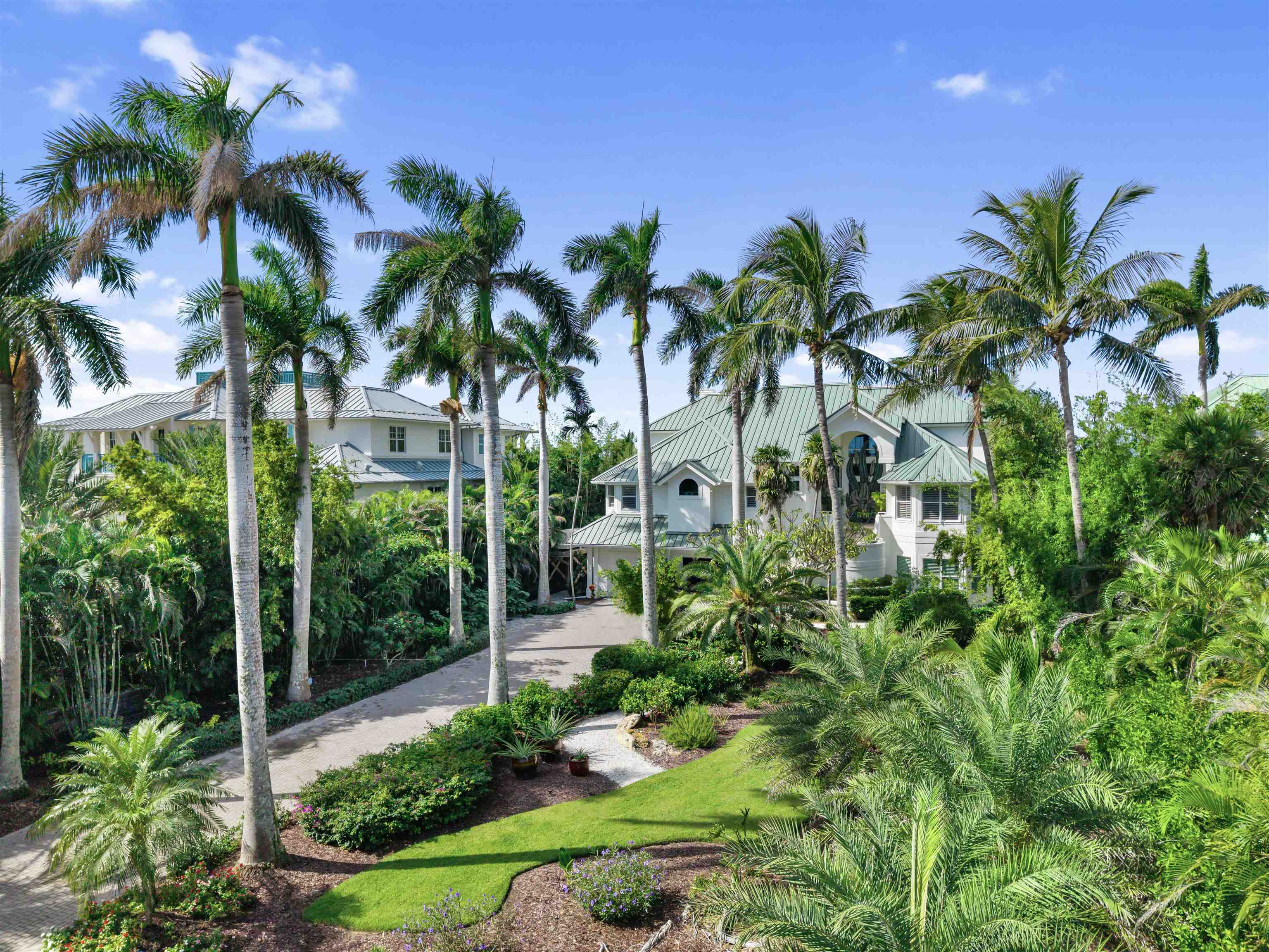 Captiva, Florida, 33924, United States, 5 Bedrooms Bedrooms, ,0.1 BathroomBathrooms,Residential,For Sale,1786745