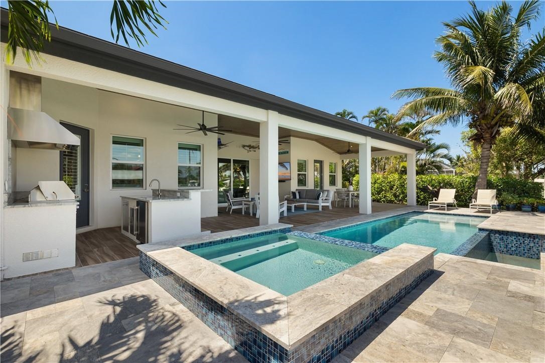 Fort Myers, Florida, 33919, United States, 3 Bedrooms Bedrooms, ,0.1 BathroomBathrooms,Residential,For Sale,1786971