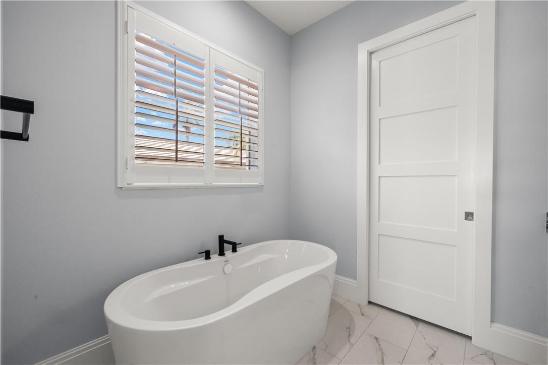 Fort Myers, Florida, 33919, United States, 3 Bedrooms Bedrooms, ,0.1 BathroomBathrooms,Residential,For Sale,1786971