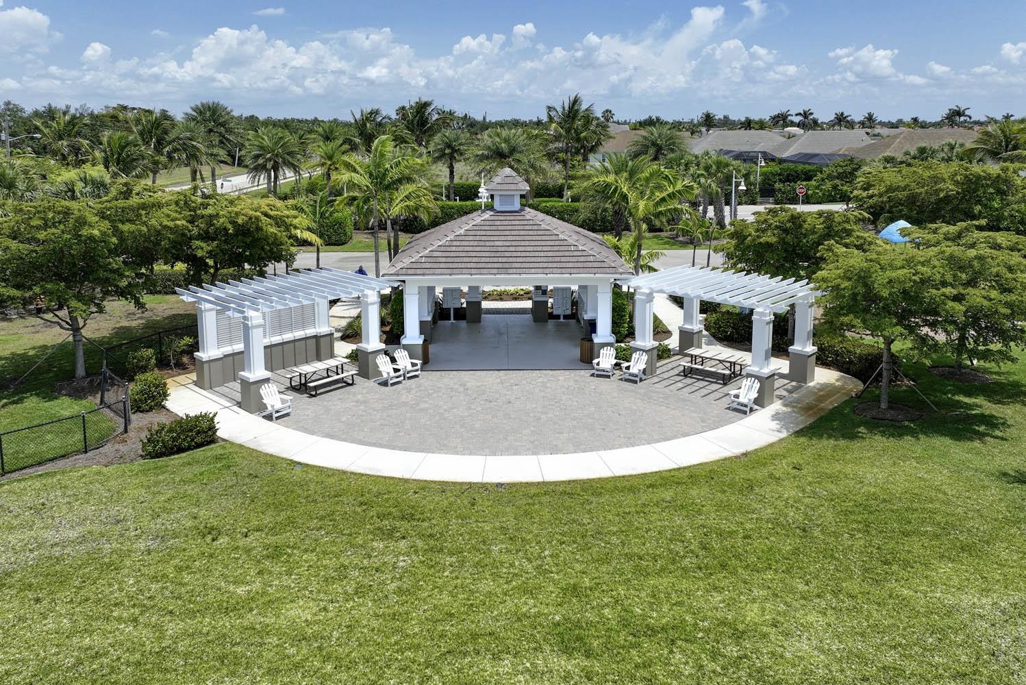 Fort Myers, Florida, 33908, United States, 3 Bedrooms Bedrooms, ,0.1 BathroomBathrooms,Residential,For Sale,1795668