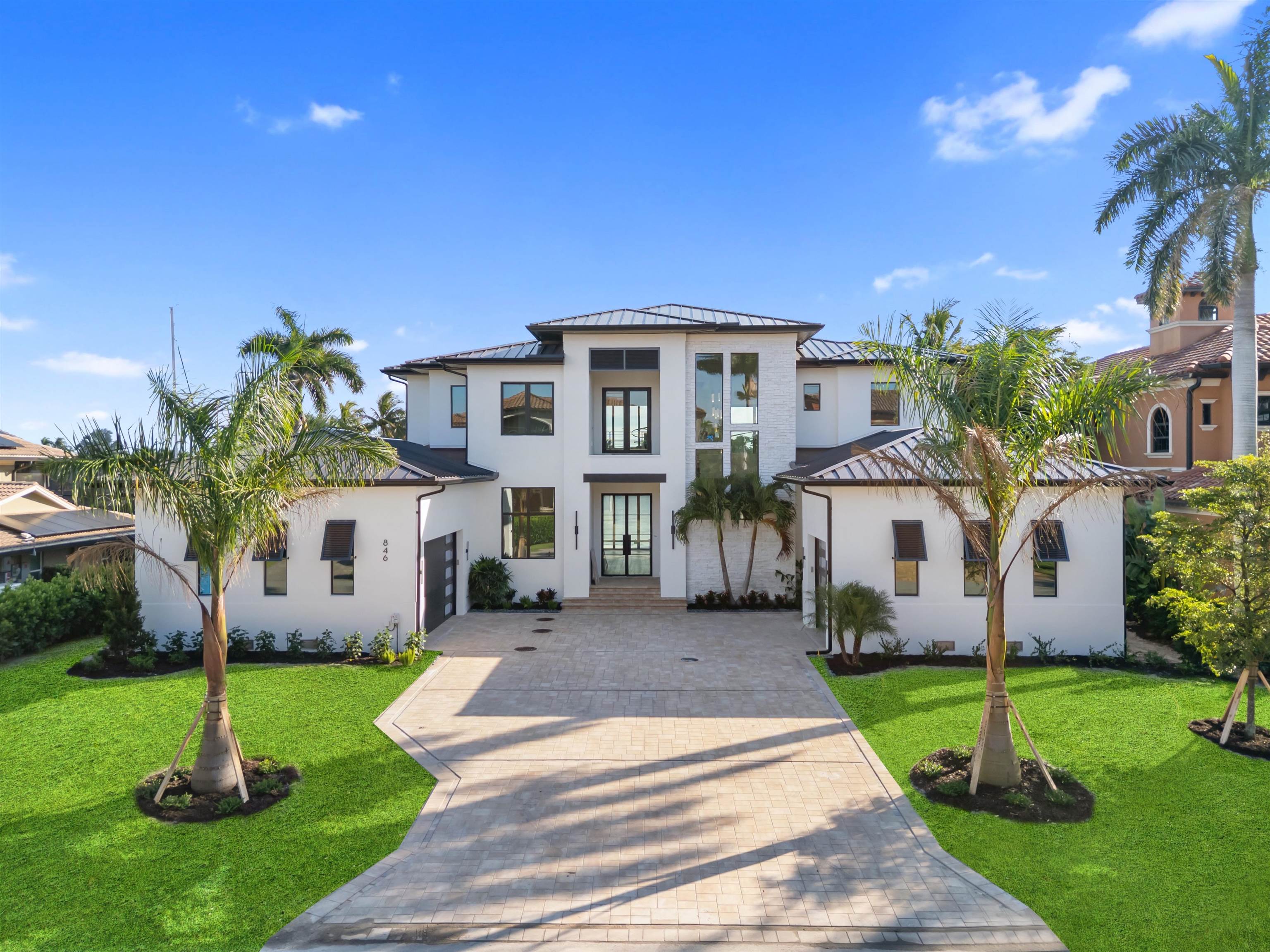 Fort Myers, Florida, 33919, United States, 4 Bedrooms Bedrooms, ,0.1 BathroomBathrooms,Residential,For Sale,1810261