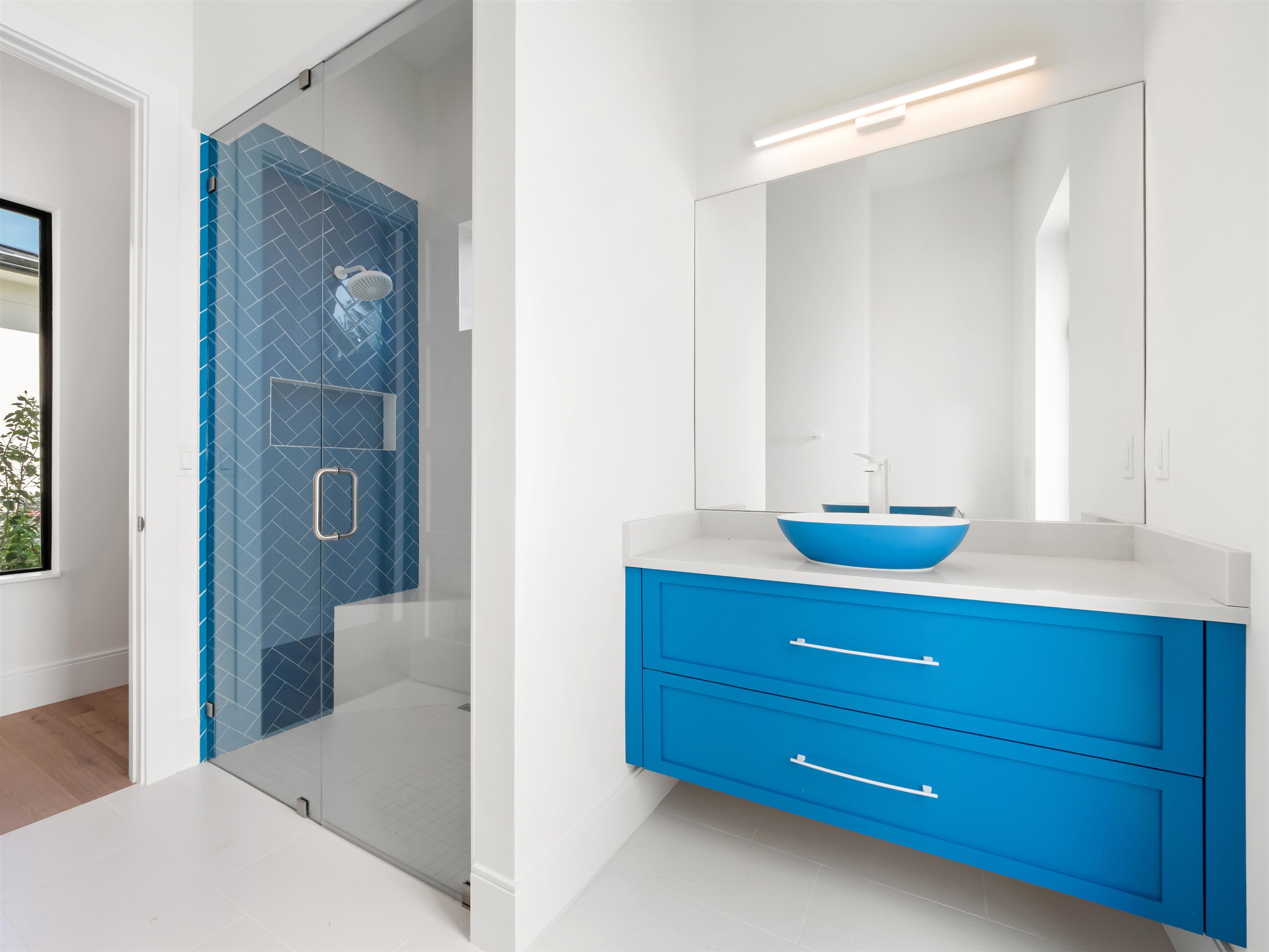 Fort Myers, Florida, 33919, United States, 4 Bedrooms Bedrooms, ,0.1 BathroomBathrooms,Residential,For Sale,1810261