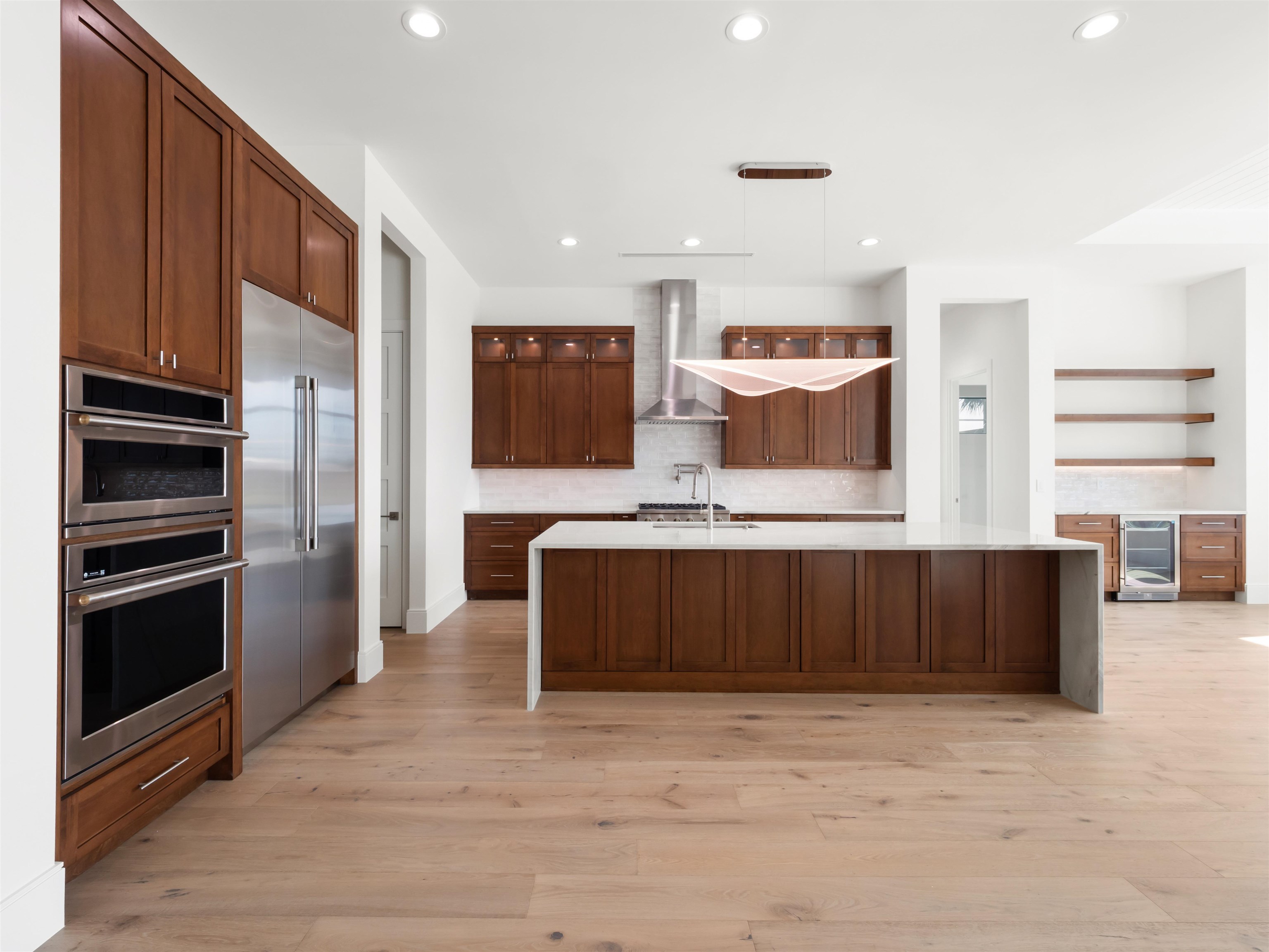 Fort Myers, Florida, 33919, United States, 4 Bedrooms Bedrooms, ,0.1 BathroomBathrooms,Residential,For Sale,1810261