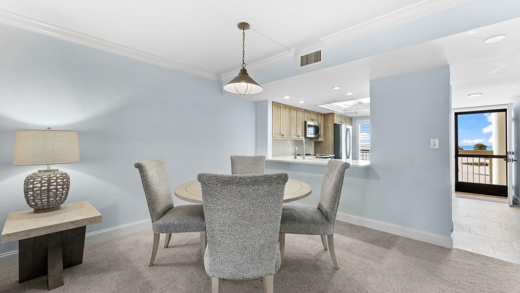 2777 W Gulf Dr #211, Sanibel, FL 33957