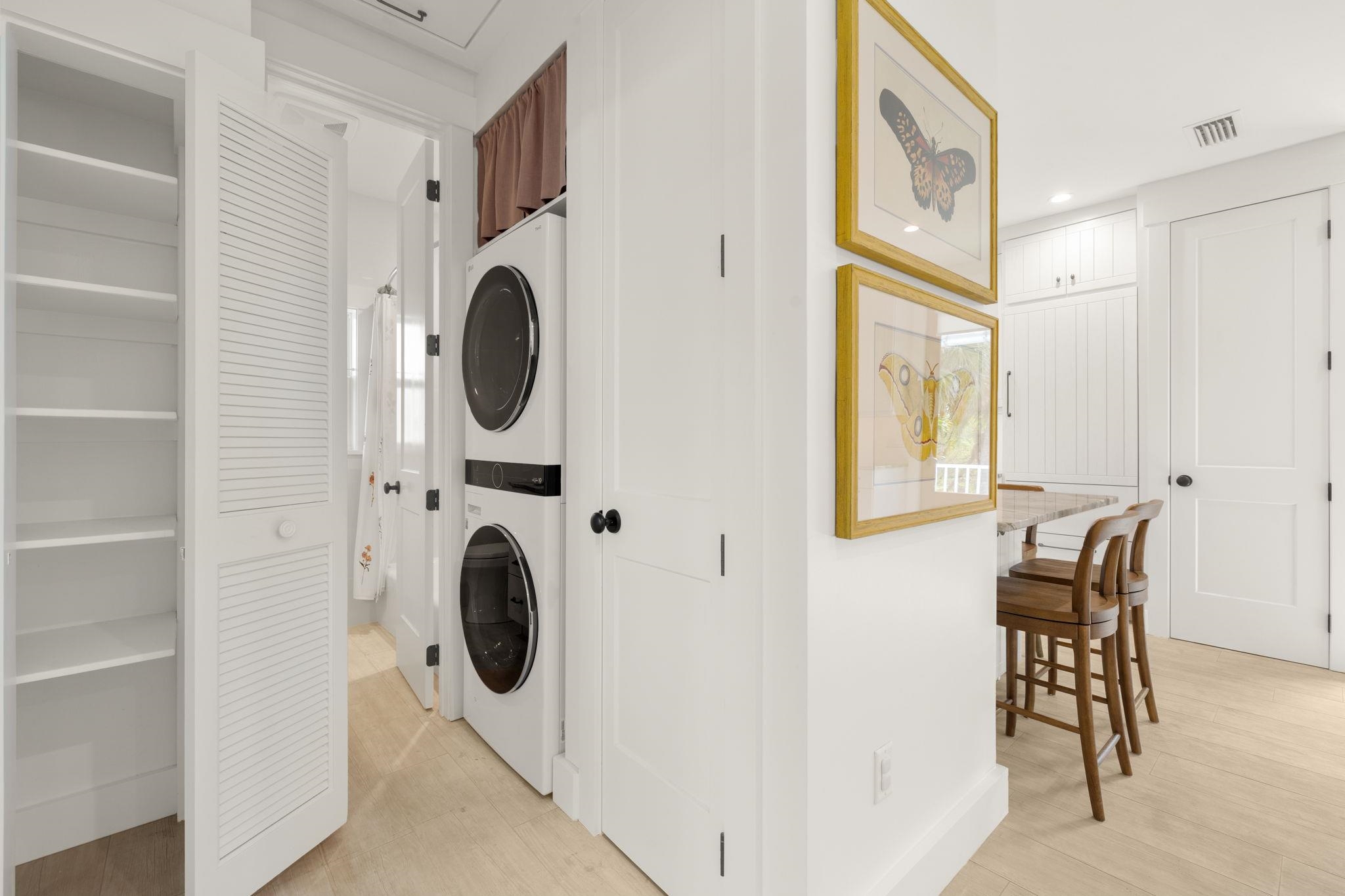 773 Cardium St, Sanibel, FL 33957