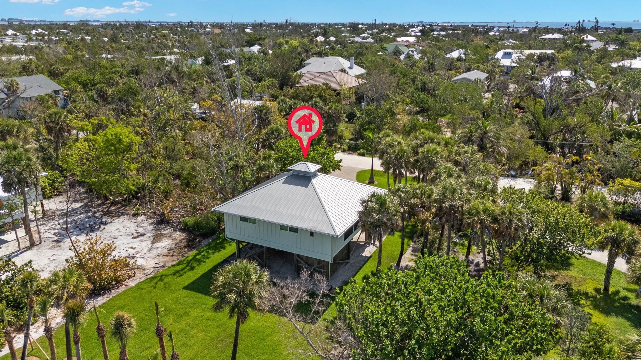 773 Cardium St, Sanibel, FL 33957