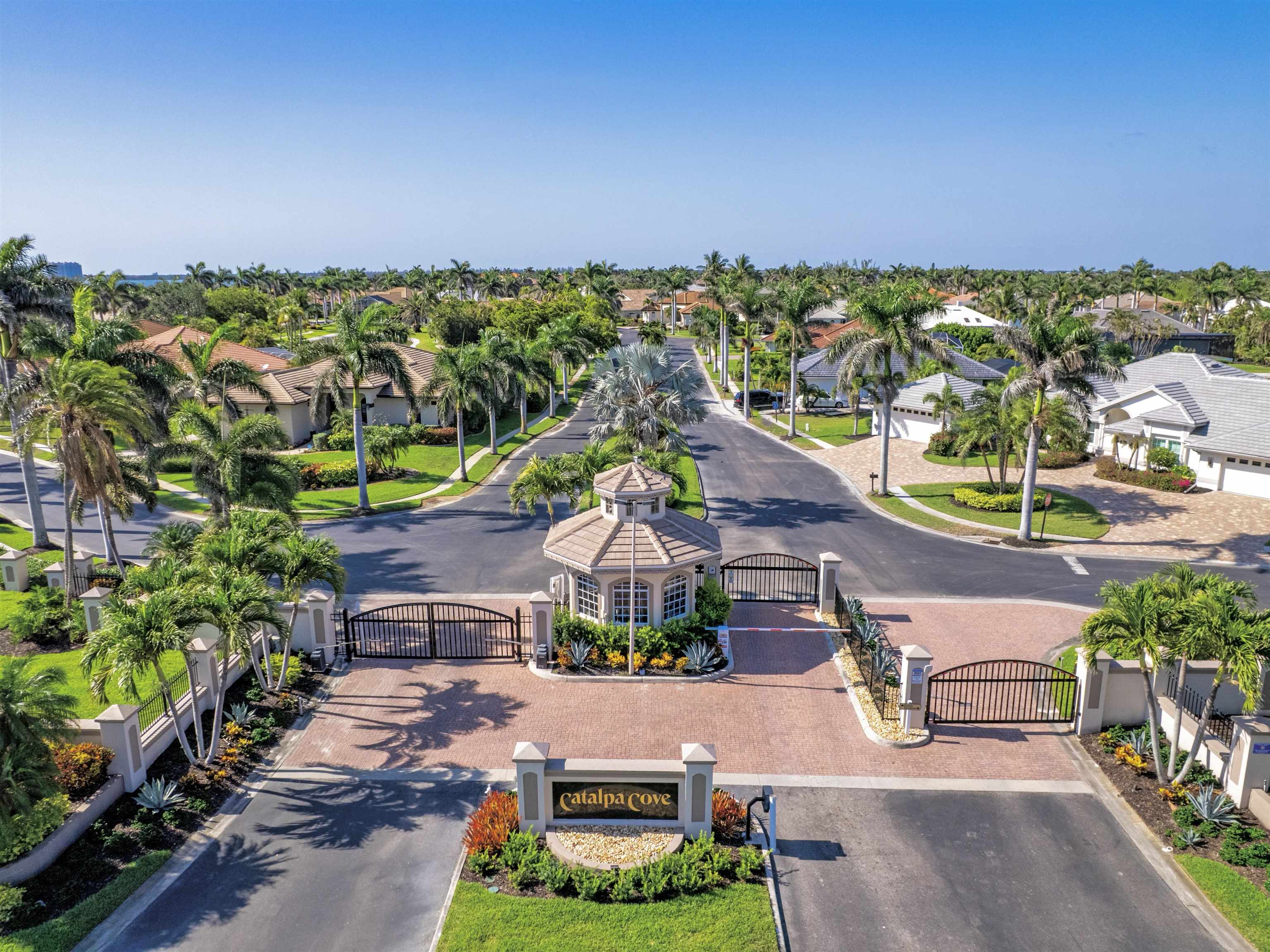 Fort Myers, Florida, 33908, United States, 4 Bedrooms Bedrooms, ,0.1 BathroomBathrooms,Residential,For Sale,1849416