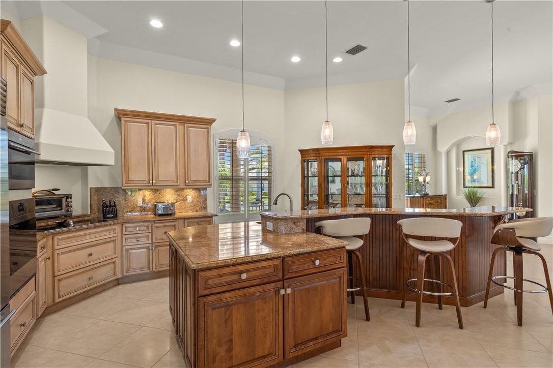 Fort Myers, Florida, 33908, United States, 4 Bedrooms Bedrooms, ,0.1 BathroomBathrooms,Residential,For Sale,1849416