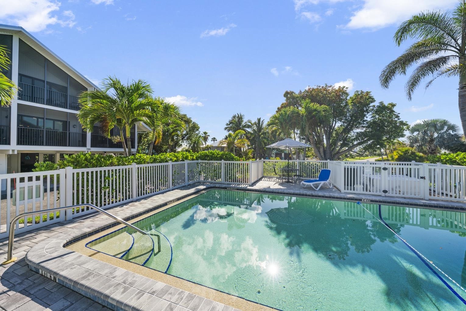980 Sand Castle Rd, Sanibel, FL 33957