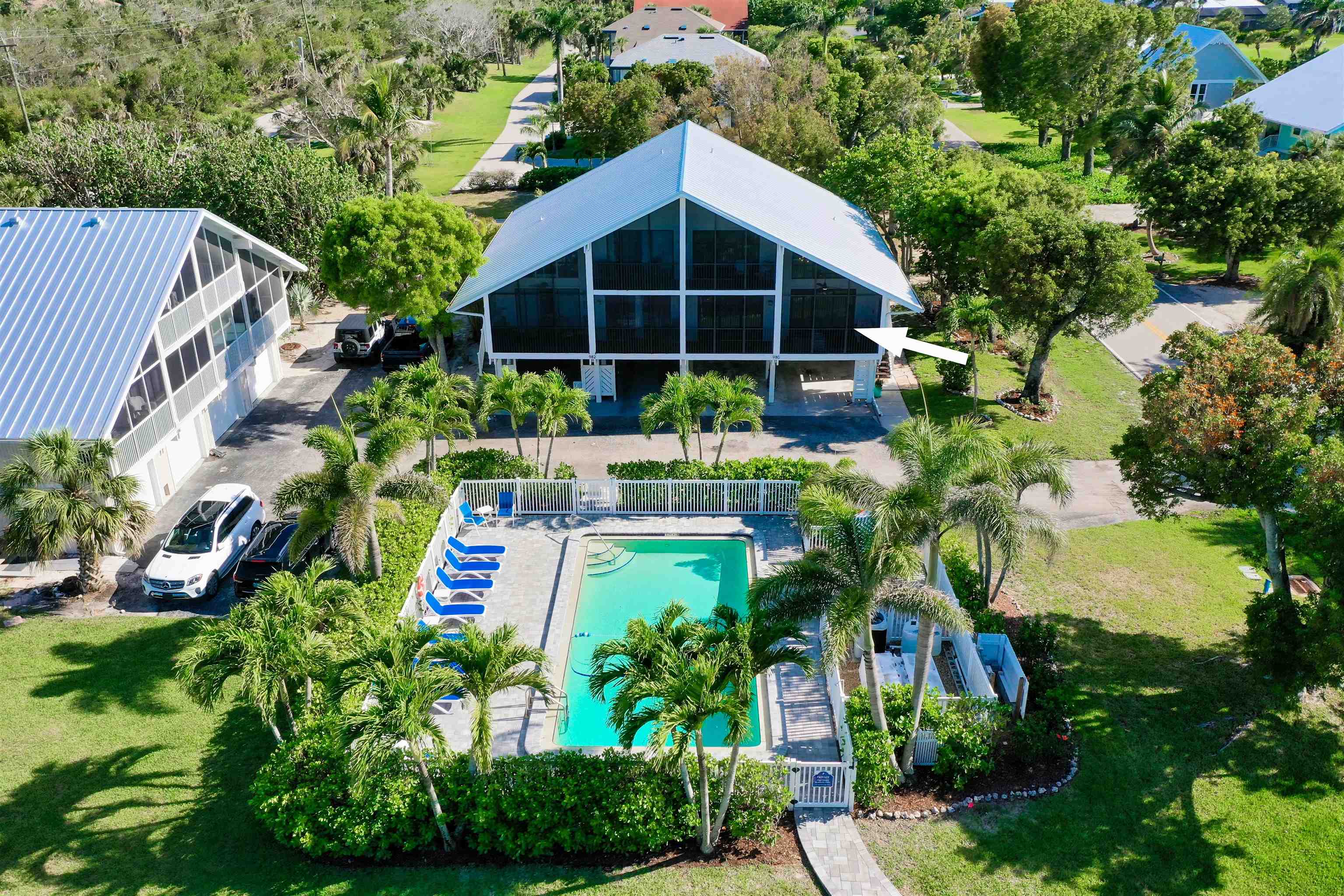 980 Sand Castle Rd, Sanibel, FL 33957