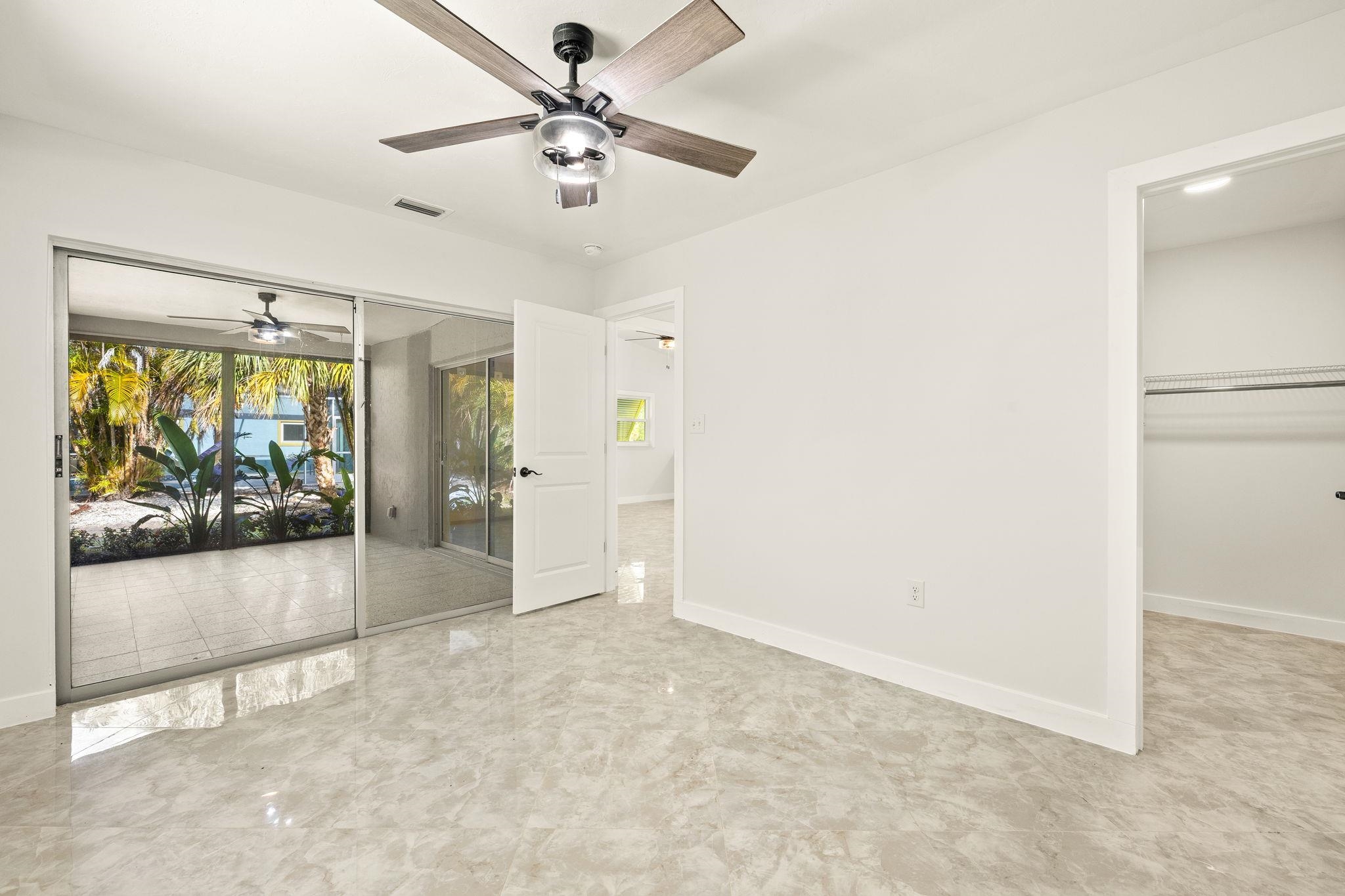 1672 Atlanta Plaza Dr, Sanibel, FL 33957
