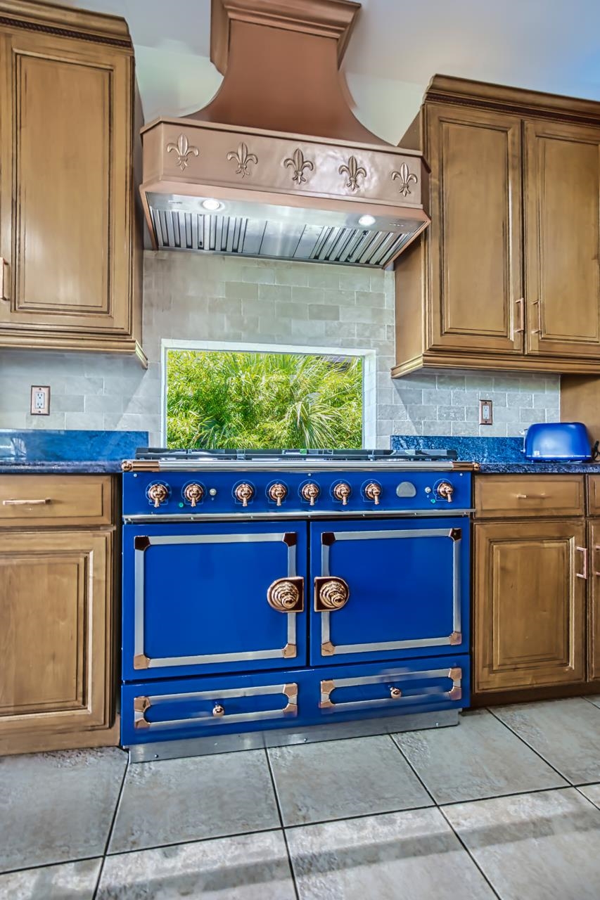 Sanibel, Florida, 33957, United States, 3 Bedrooms Bedrooms, ,0.1 BathroomBathrooms,Residential,For Sale,1863361