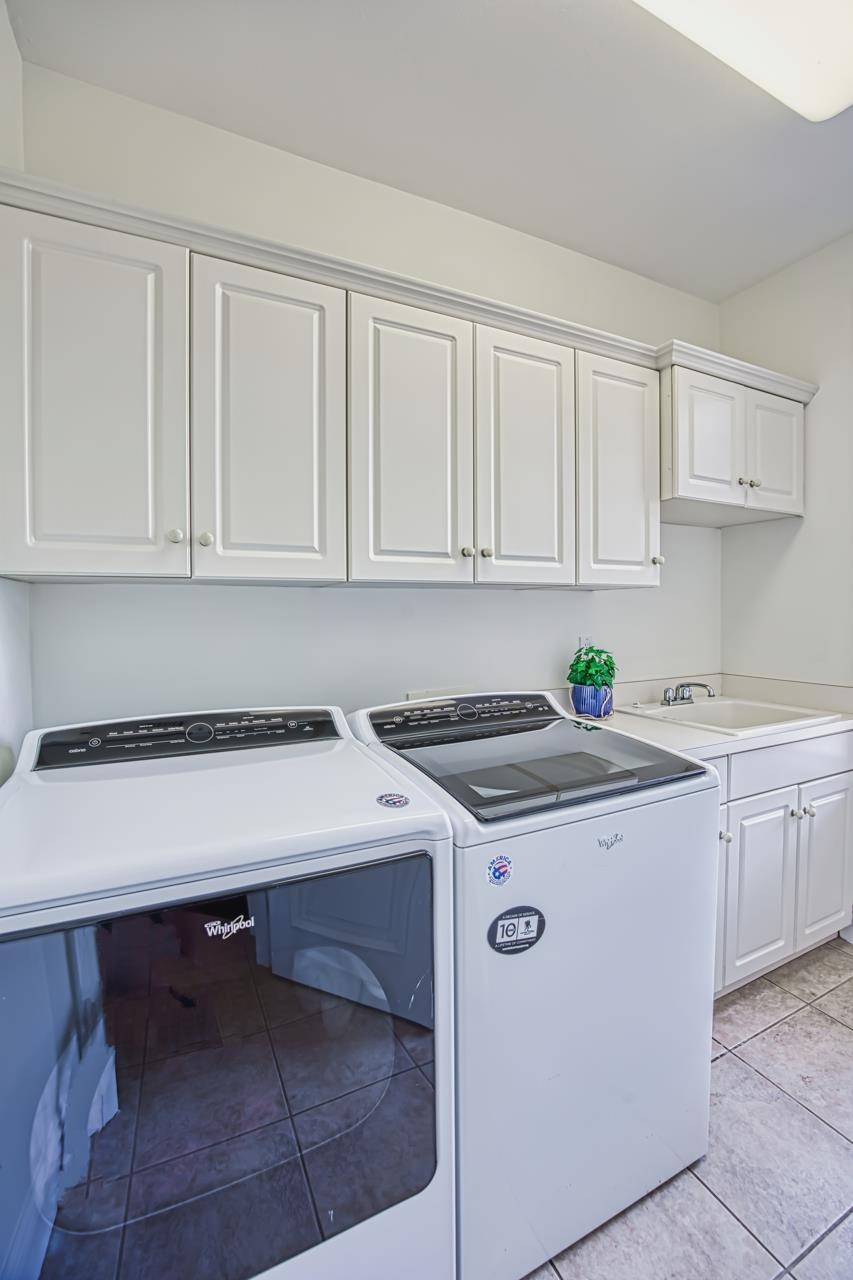 Sanibel, Florida, 33957, United States, 3 Bedrooms Bedrooms, ,0.1 BathroomBathrooms,Residential,For Sale,1863361