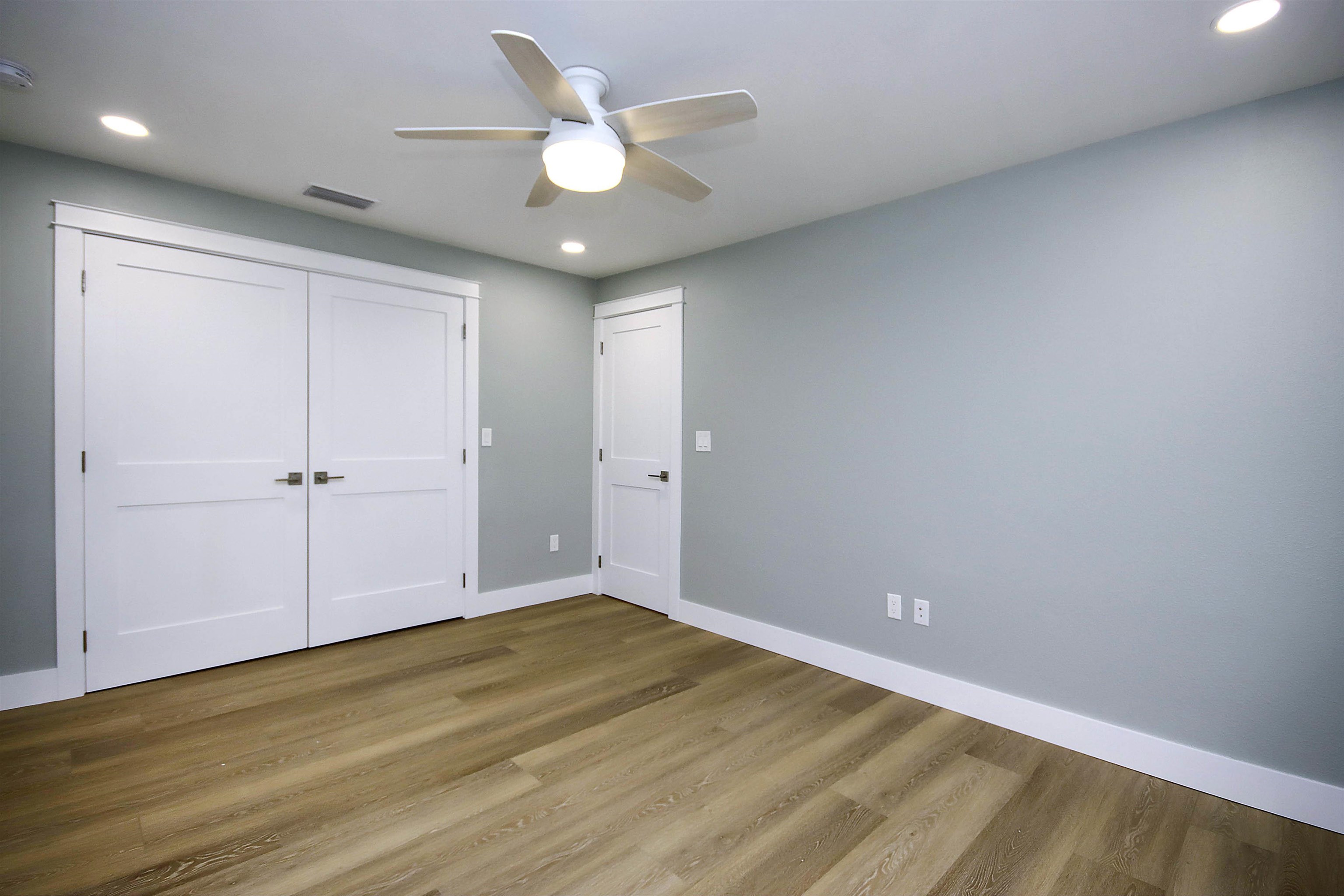 Sanibel, Florida, 33957, United States, 3 Bedrooms Bedrooms, ,0.1 BathroomBathrooms,Residential,For Sale,1986929