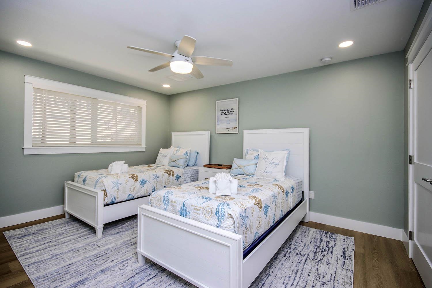 Sanibel, Florida, 33957, United States, 3 Bedrooms Bedrooms, ,0.1 BathroomBathrooms,Residential,For Sale,1986929