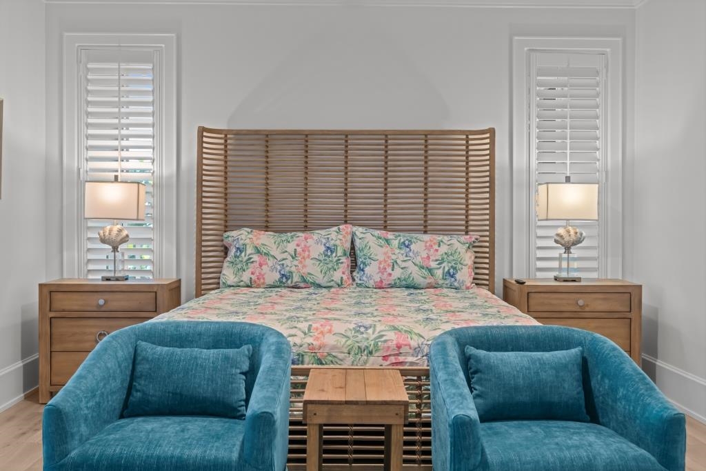 Captiva, Florida, 33924, United States, 7 Bedrooms Bedrooms, ,0.1 BathroomBathrooms,Residential,For Sale,1919242
