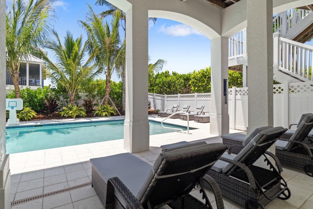 Captiva, Florida, 33924, United States, 7 Bedrooms Bedrooms, ,0.1 BathroomBathrooms,Residential,For Sale,1919242