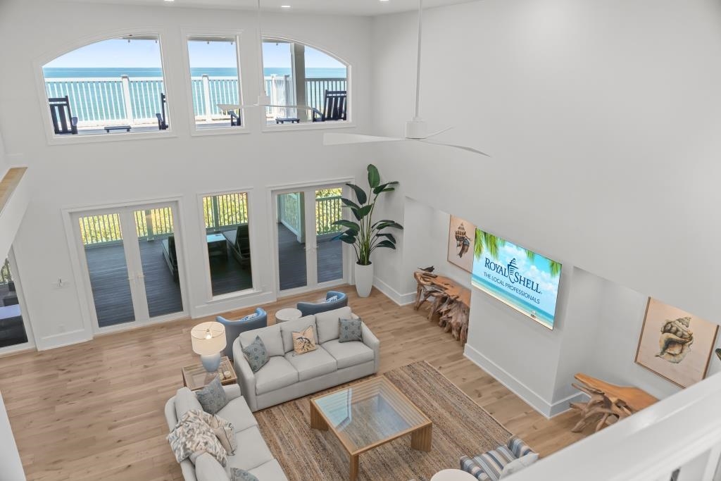 Captiva, Florida, 33924, United States, 7 Bedrooms Bedrooms, ,0.1 BathroomBathrooms,Residential,For Sale,1919242