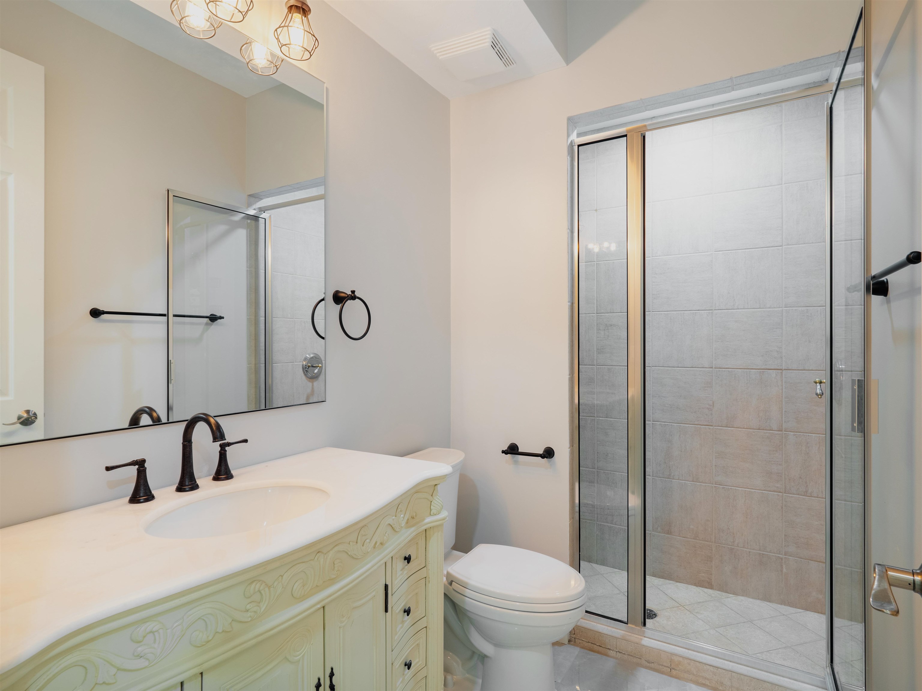 Sanibel, Florida, 33957, United States, 4 Bedrooms Bedrooms, ,Residential,For Sale,1953035