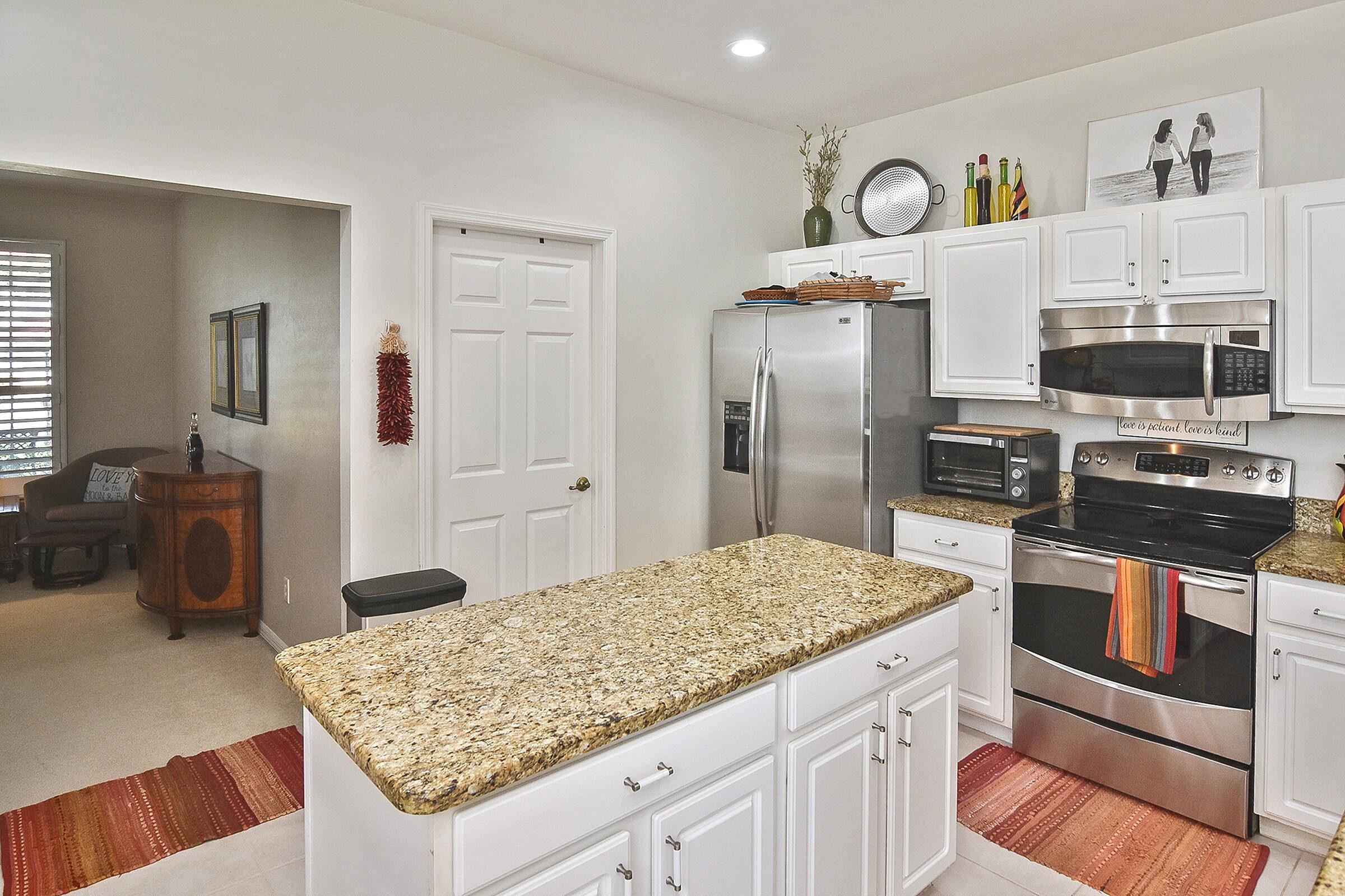 Fort Myers, Florida, 33967, United States, 4 Bedrooms Bedrooms, ,Residential,For Sale,1953289