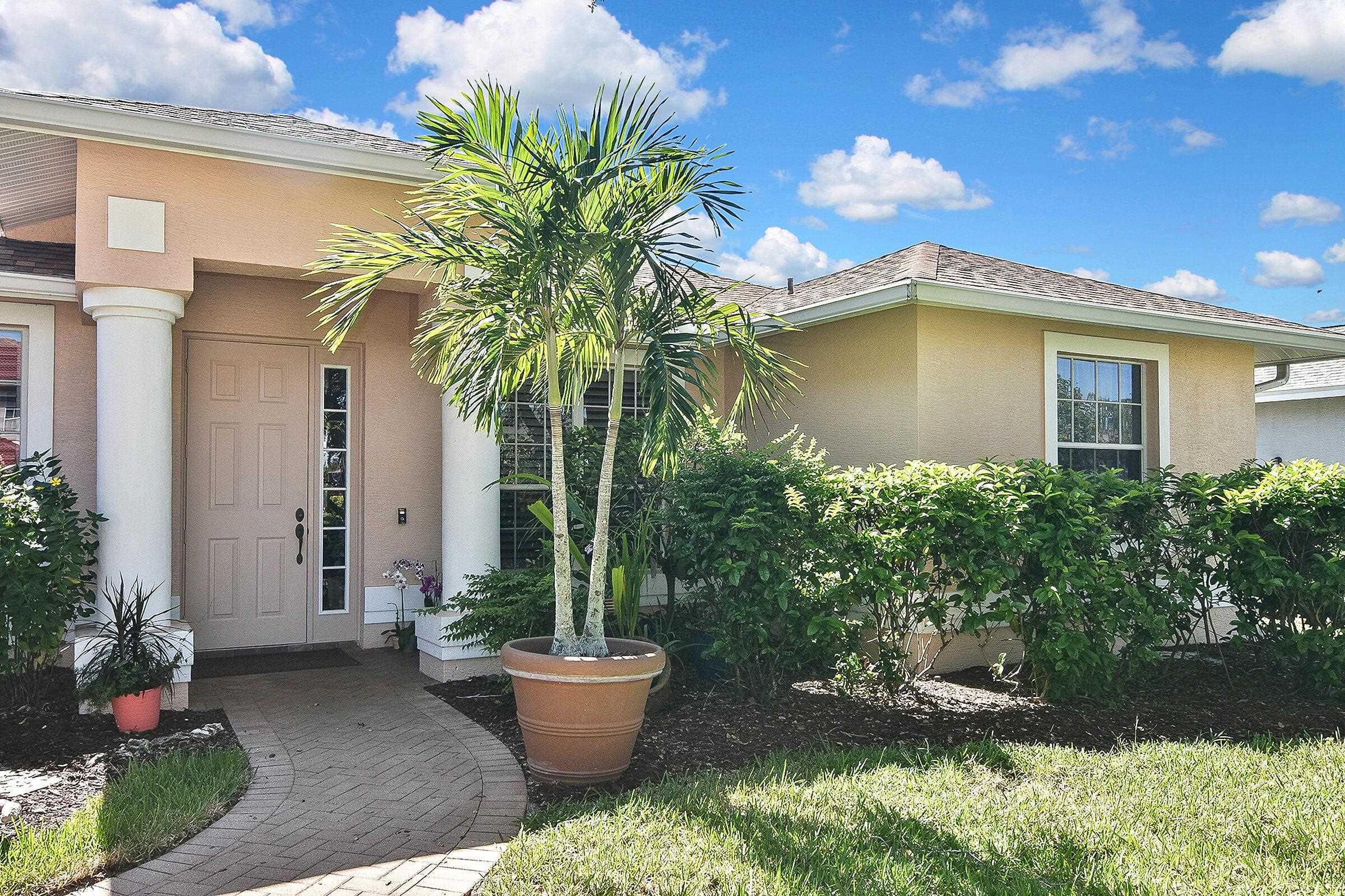Fort Myers, Florida, 33967, United States, 4 Bedrooms Bedrooms, ,Residential,For Sale,1953289