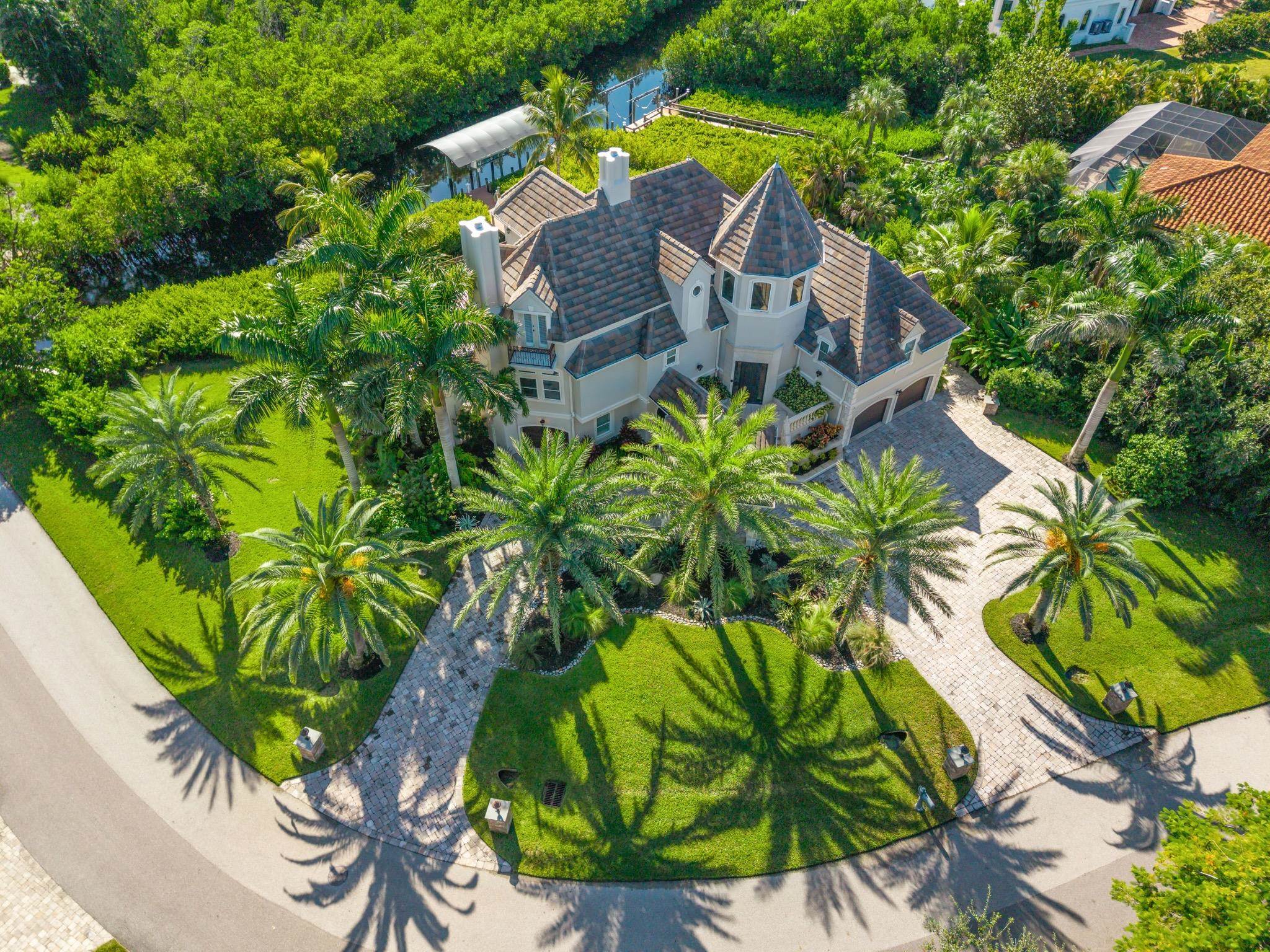 Fort Myers, Florida, 33908, United States, 3 Bedrooms Bedrooms, ,0.1 BathroomBathrooms,Residential,For Sale,1962248