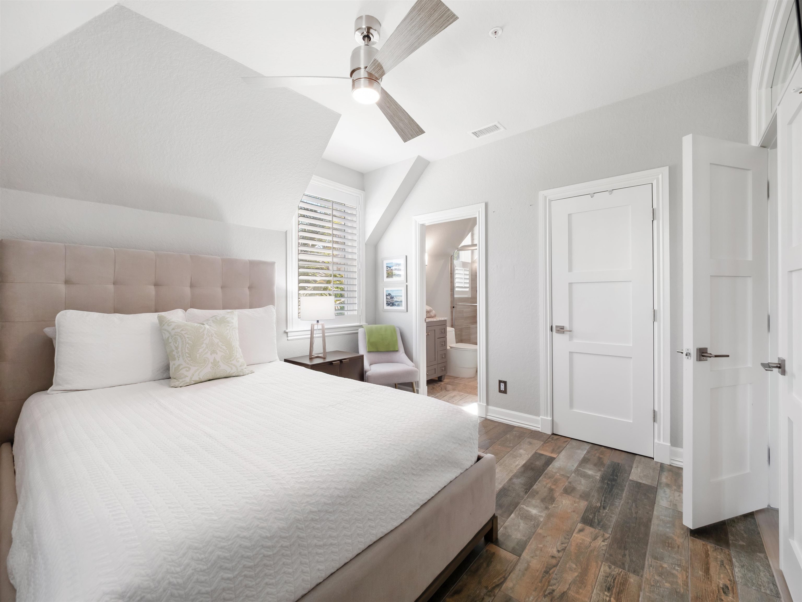 Fort Myers, Florida, 33908, United States, 3 Bedrooms Bedrooms, ,0.1 BathroomBathrooms,Residential,For Sale,1962248