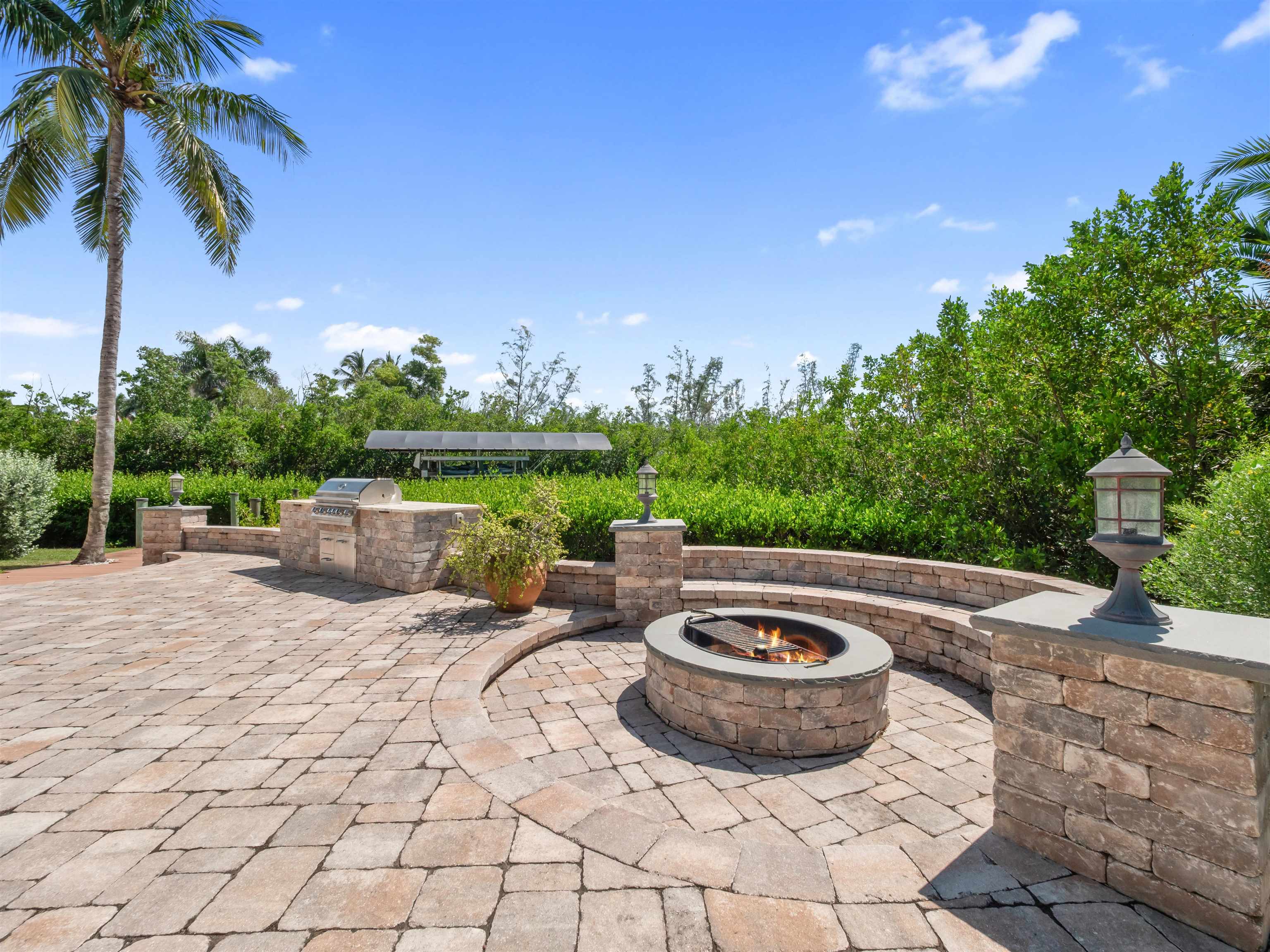 Fort Myers, Florida, 33908, United States, 3 Bedrooms Bedrooms, ,0.1 BathroomBathrooms,Residential,For Sale,1962248